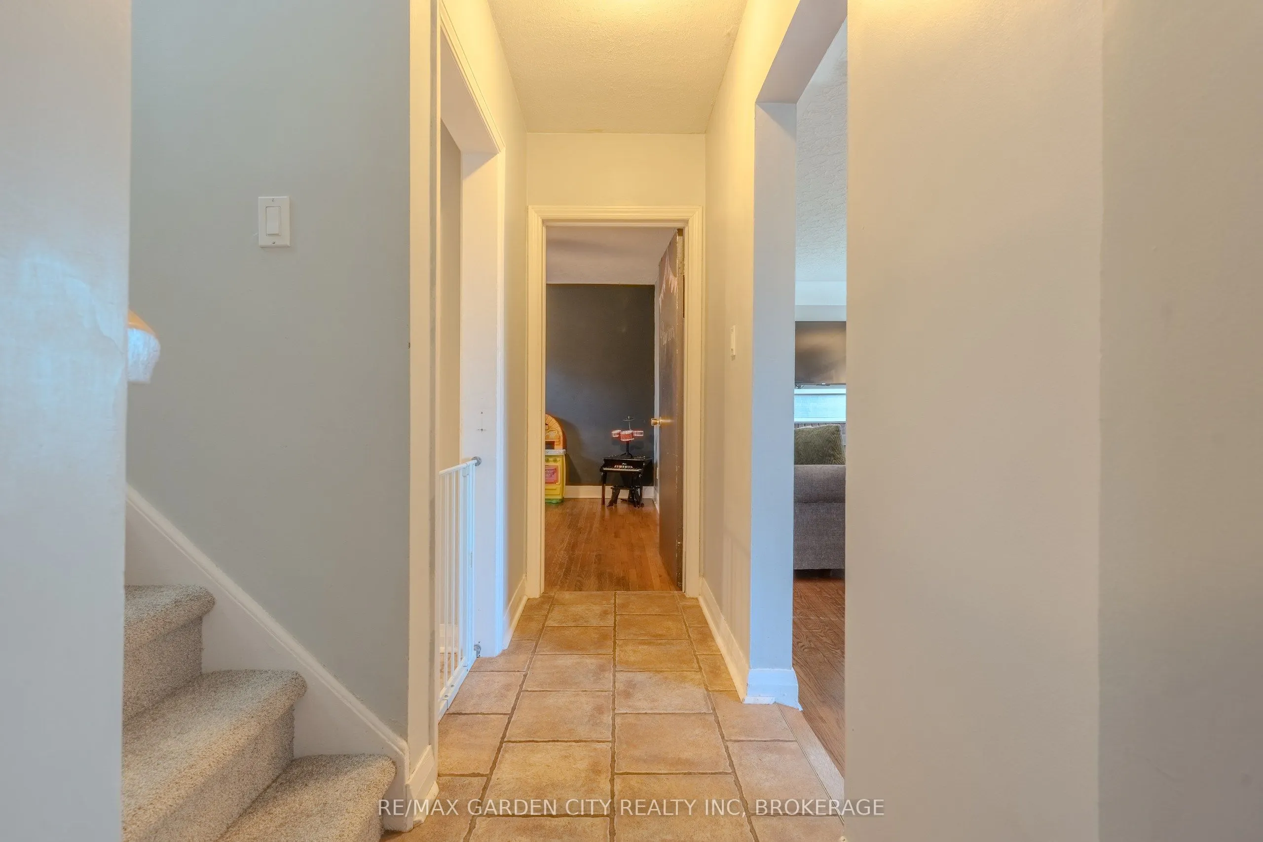 201 Thorold Road