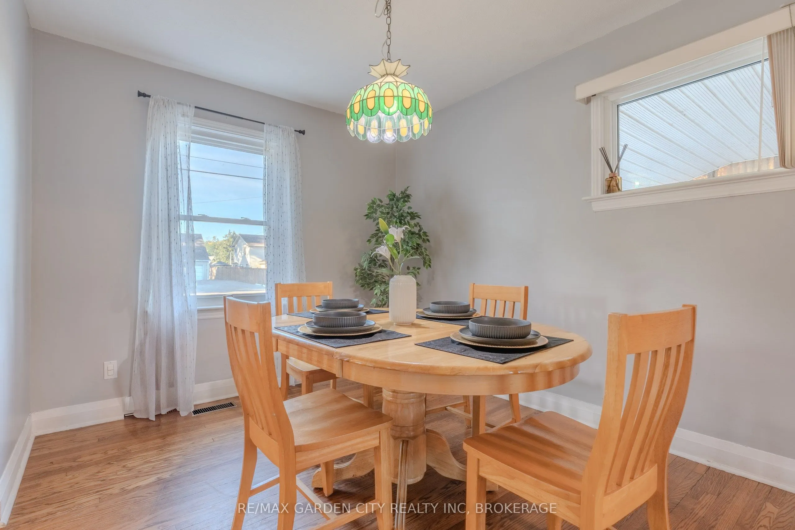 201 Thorold Road