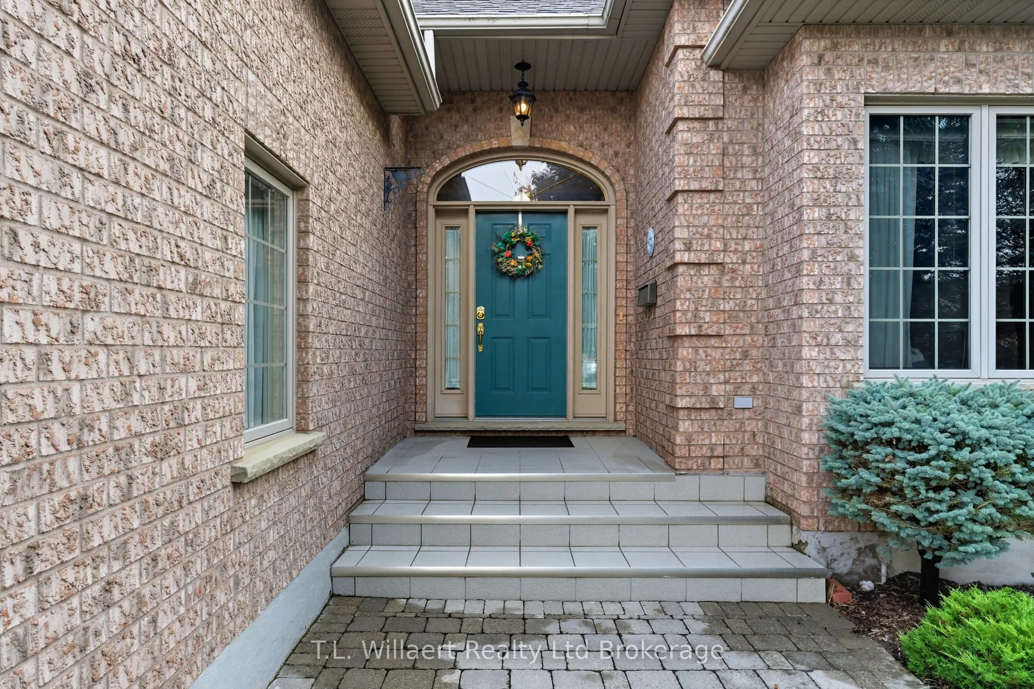51 Demeyere Avenue