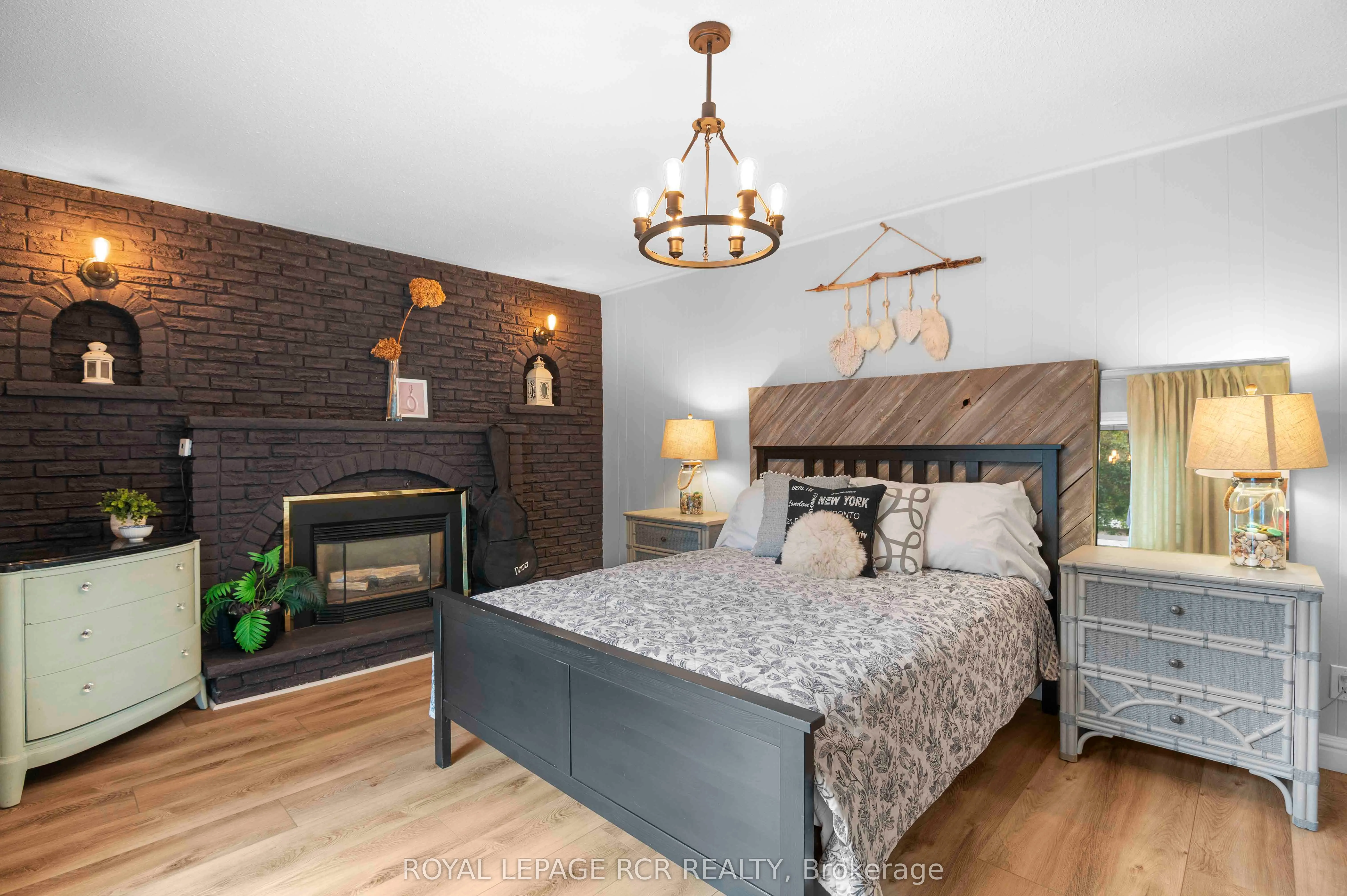 18 Spruyt Avenue