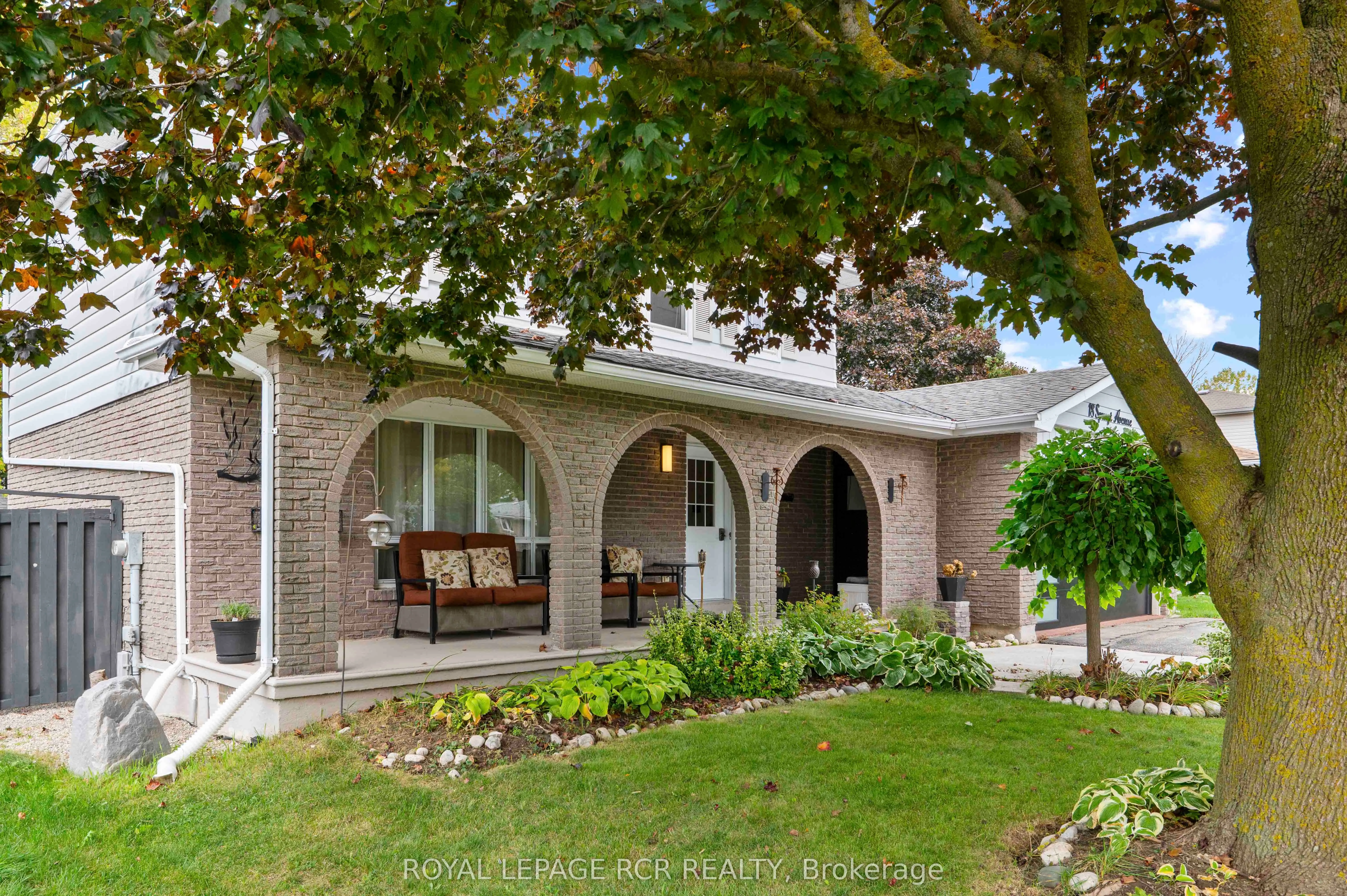18 Spruyt Avenue