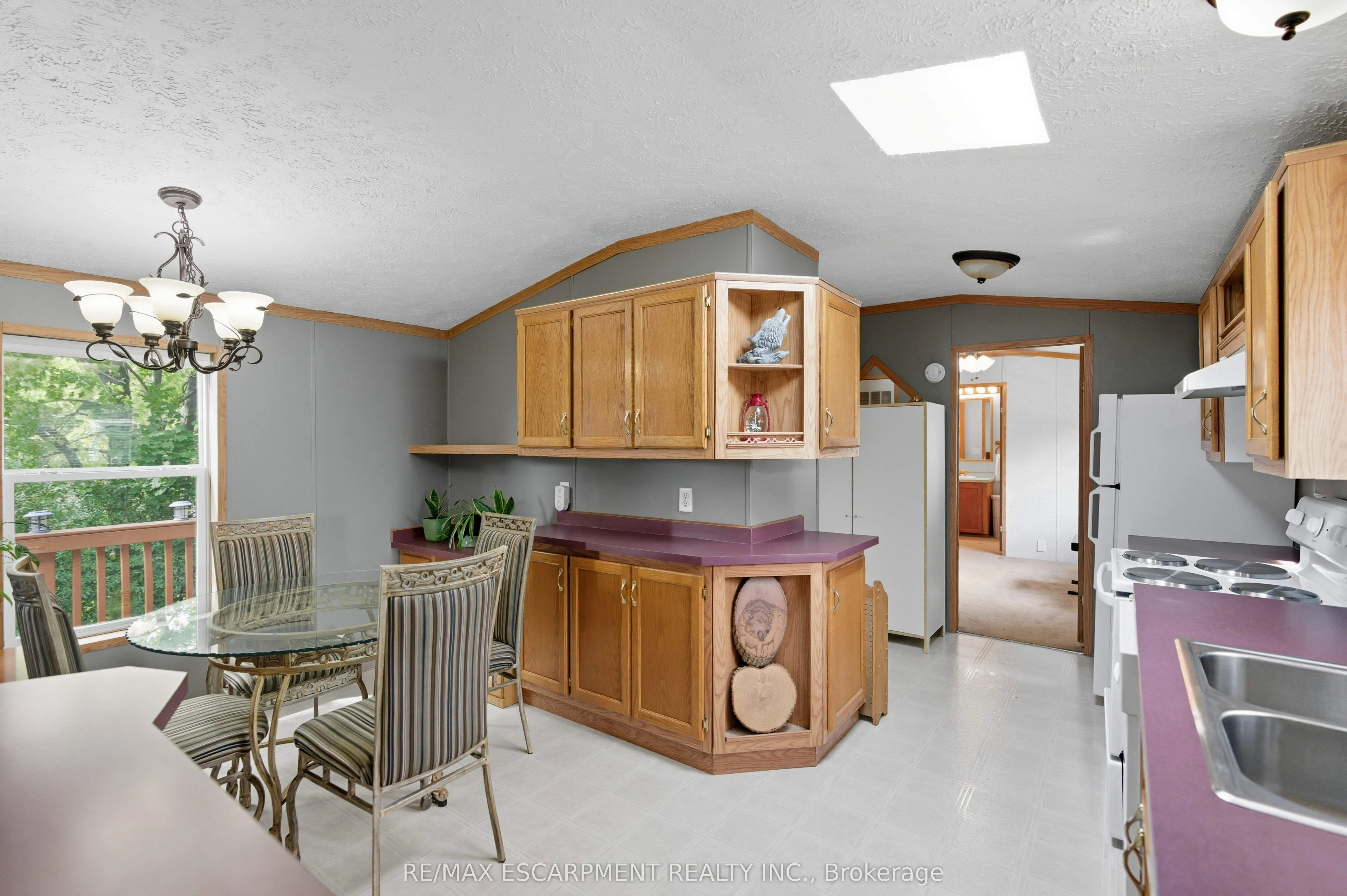 1294 8th Concession Road W, #31
