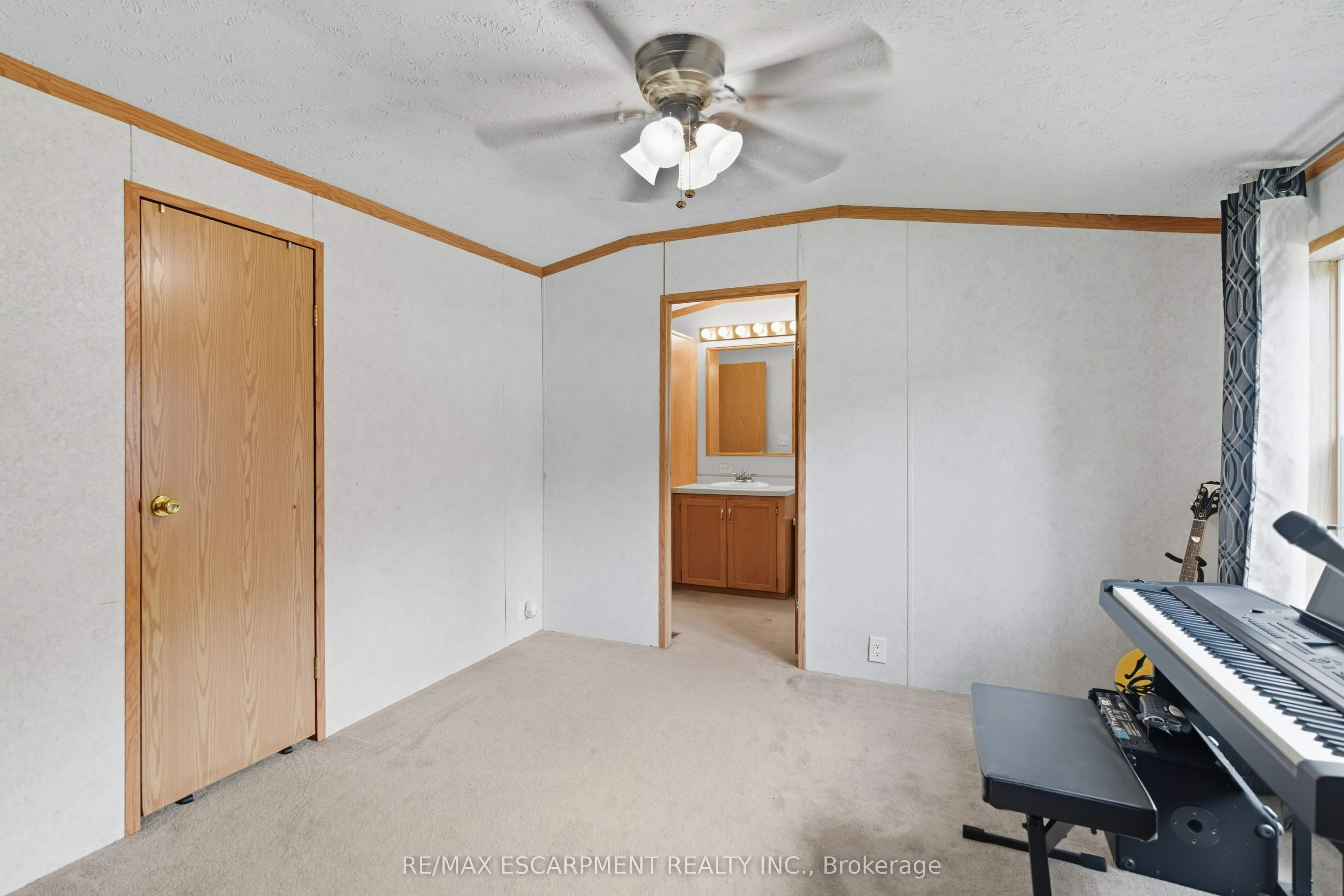 1294 8th Concession Road W, #31