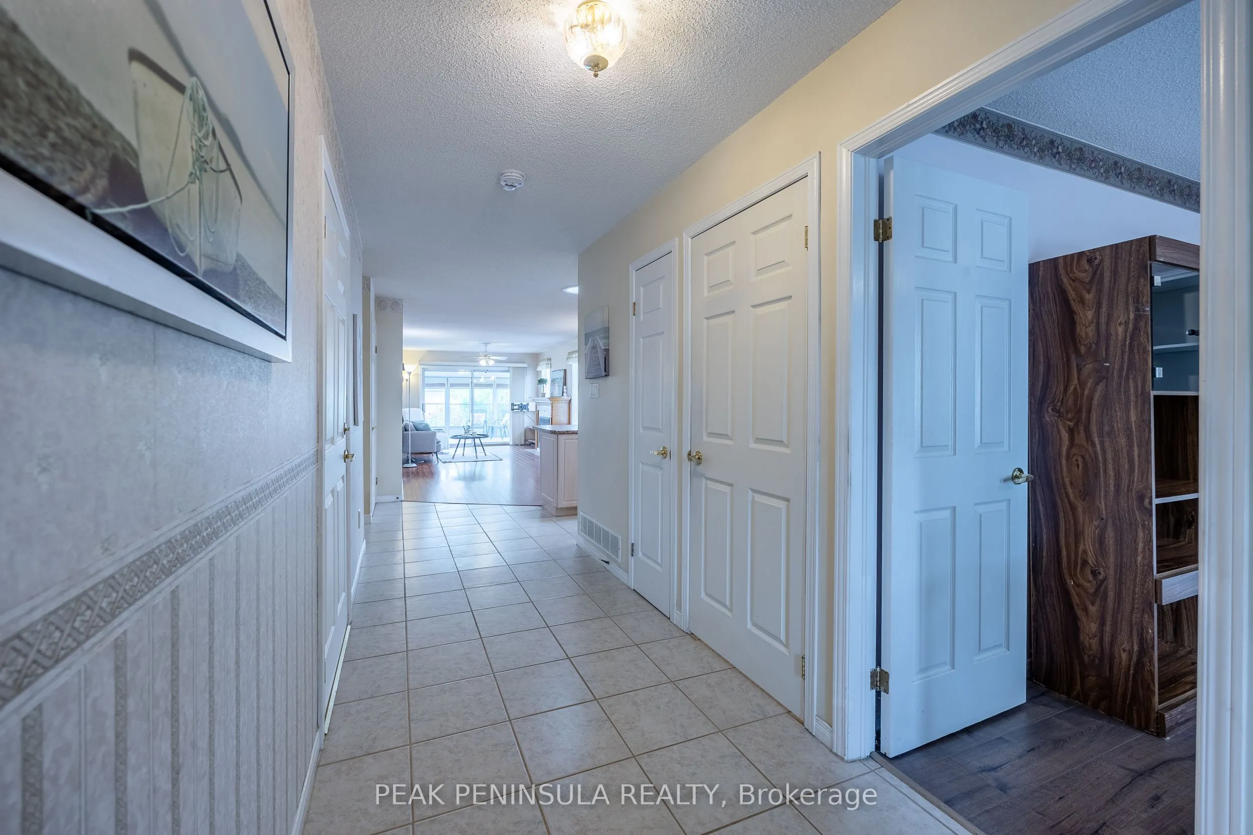 4 Walsingham Drive