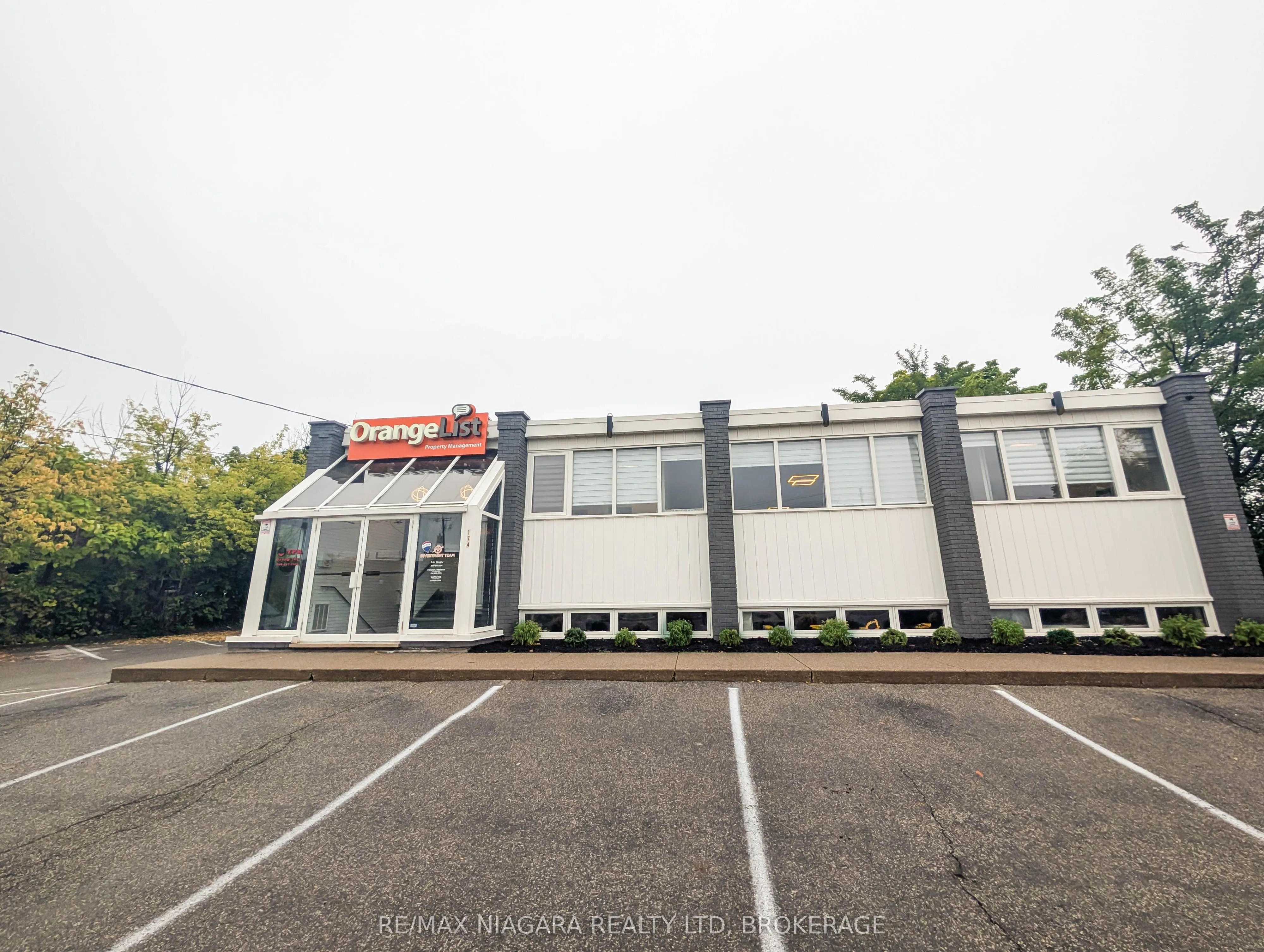 174 Eastchester Avenue, #Lower Unit