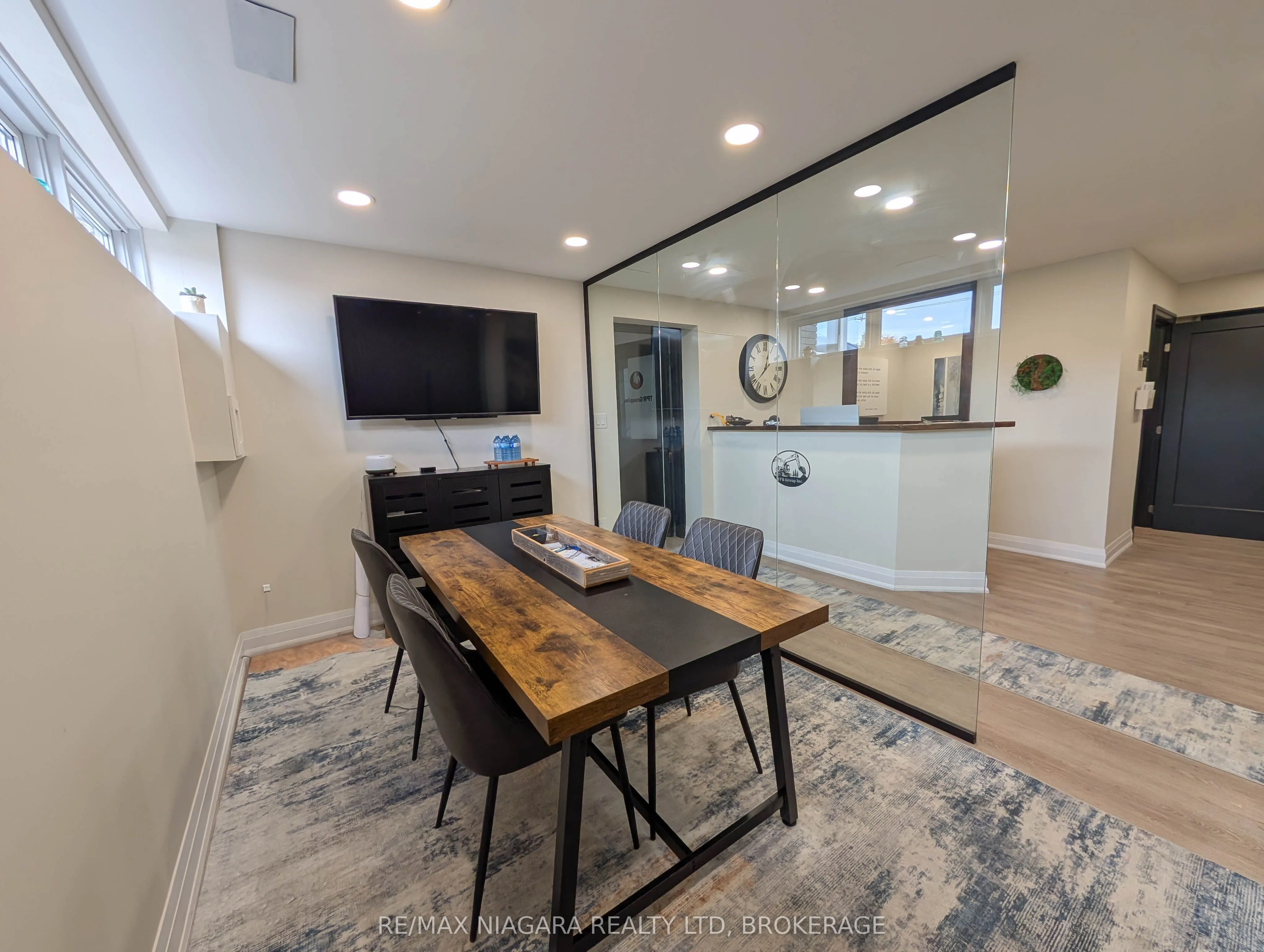 174 Eastchester Avenue, #Lower Unit