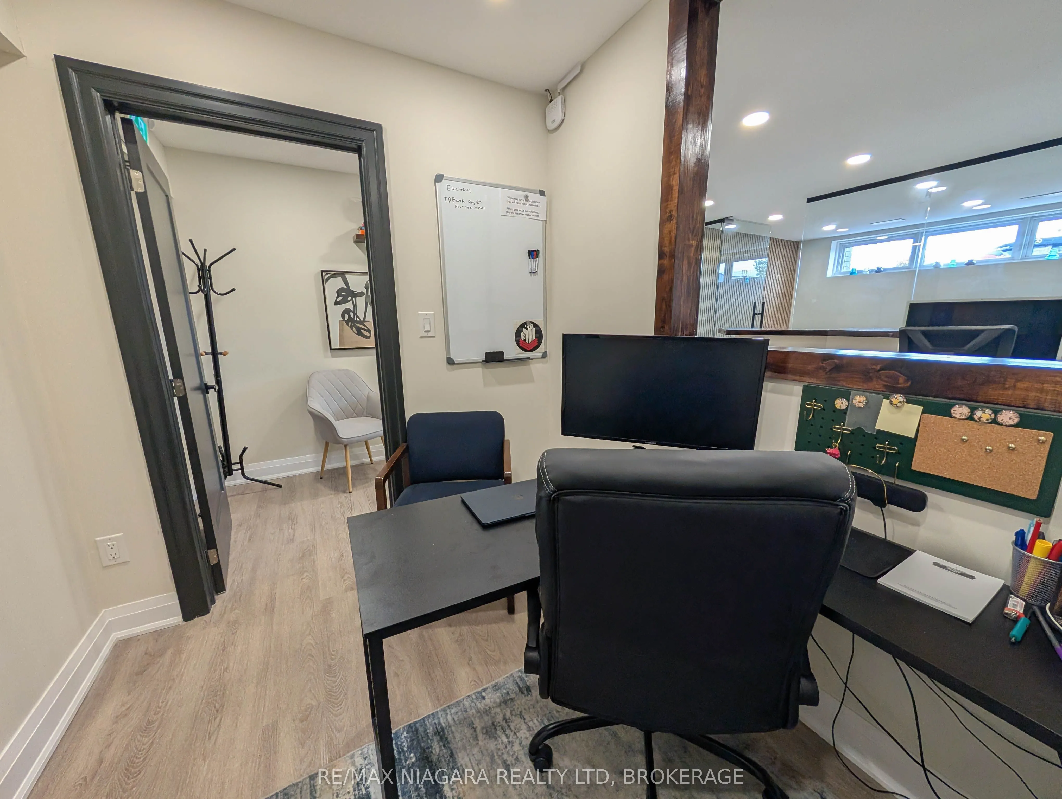 174 Eastchester Avenue, #Lower Unit