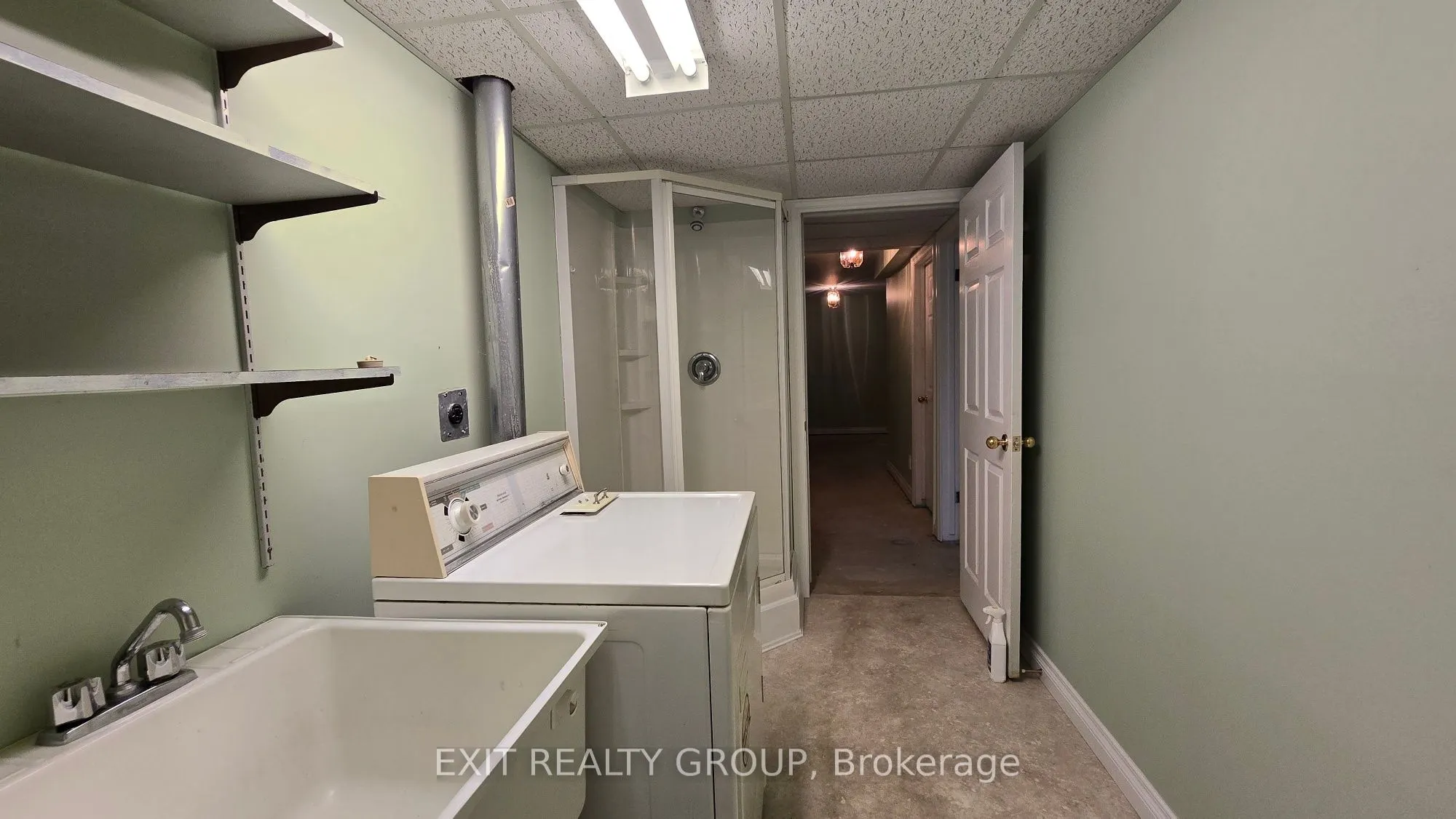 11 Janlyn Crescent, ##14