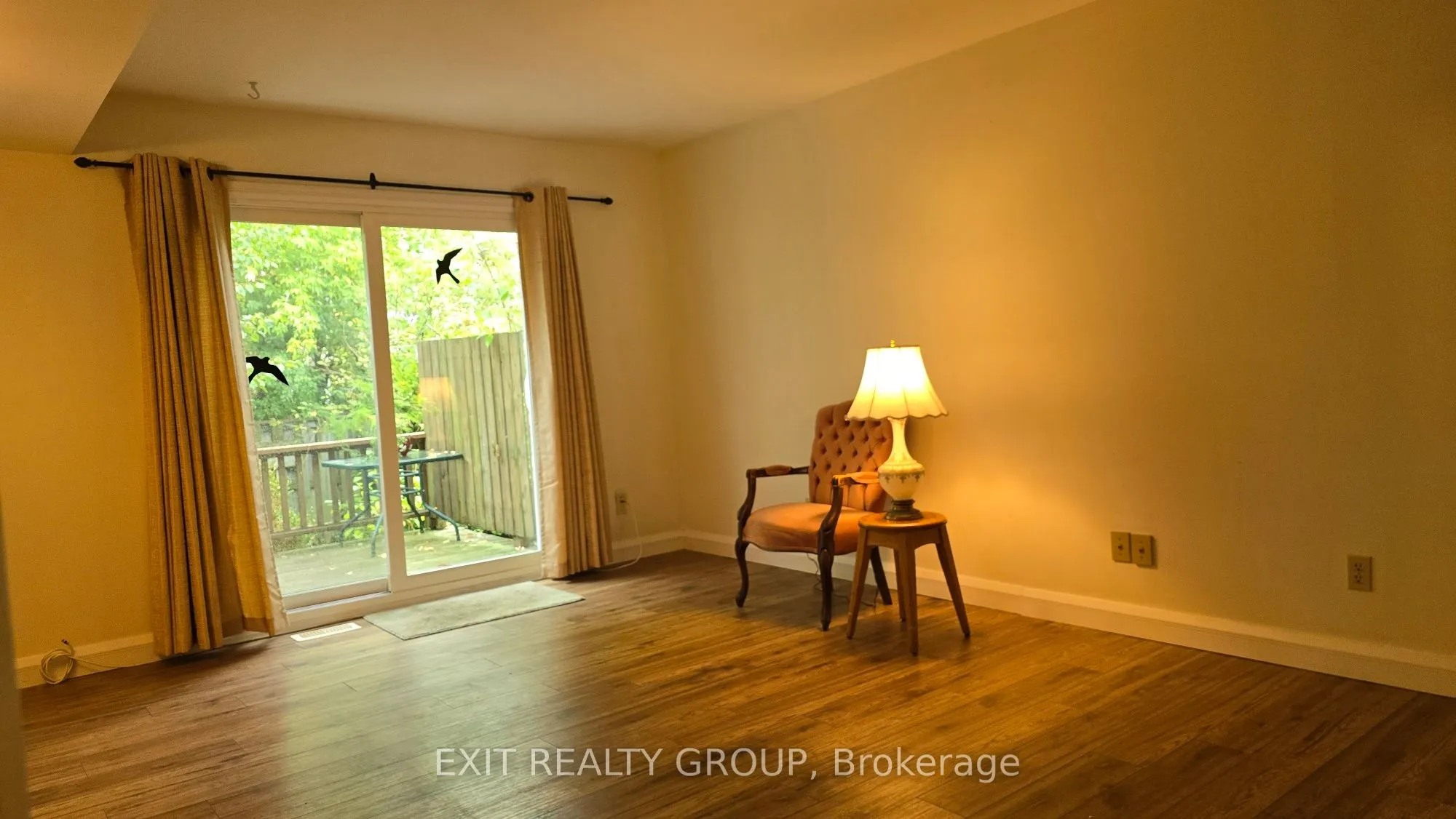 11 Janlyn Crescent, ##14