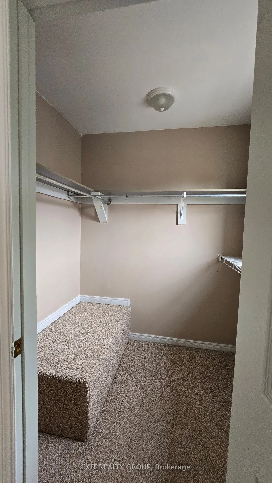 11 Janlyn Crescent, ##14