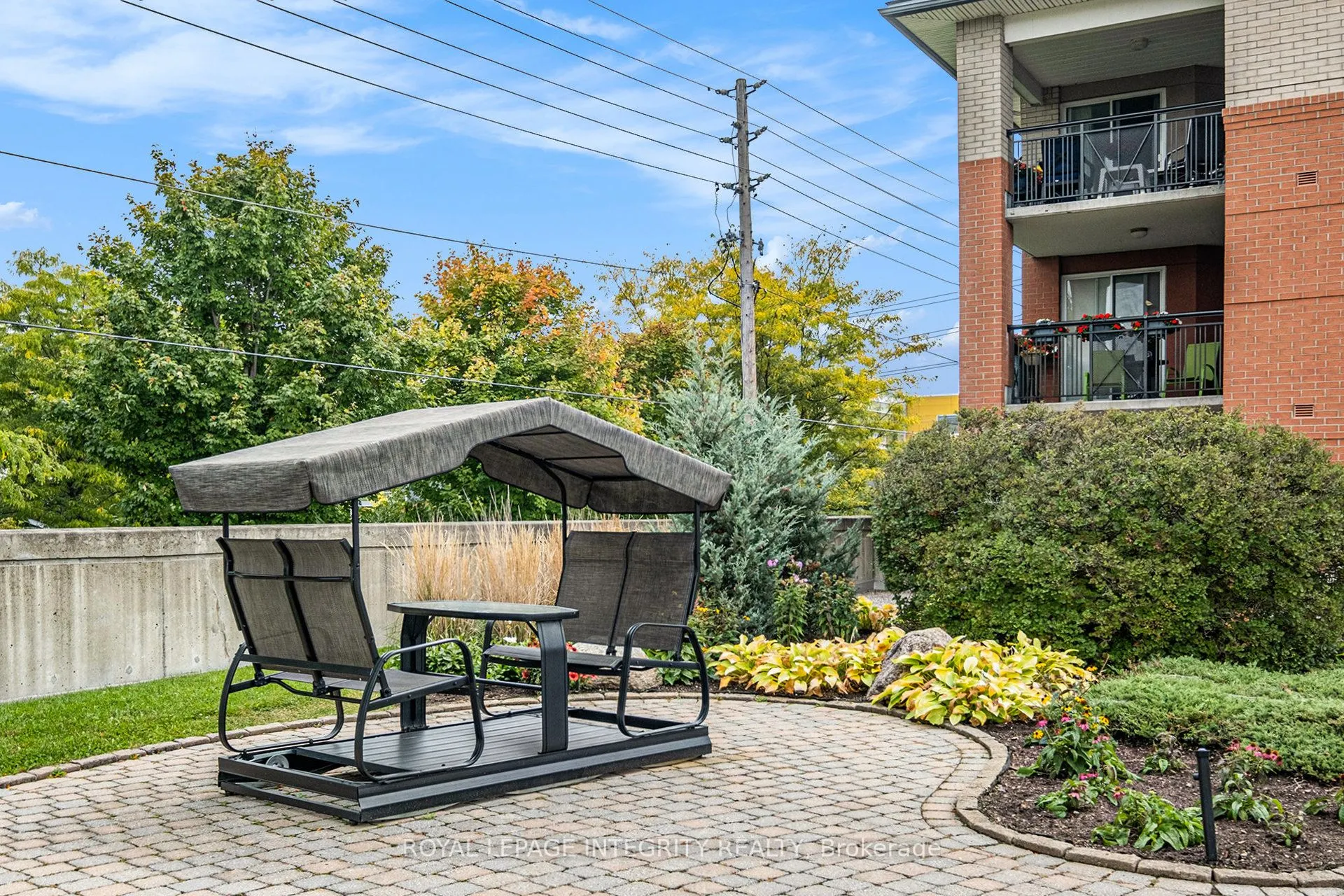 1 Meridian Place, #303