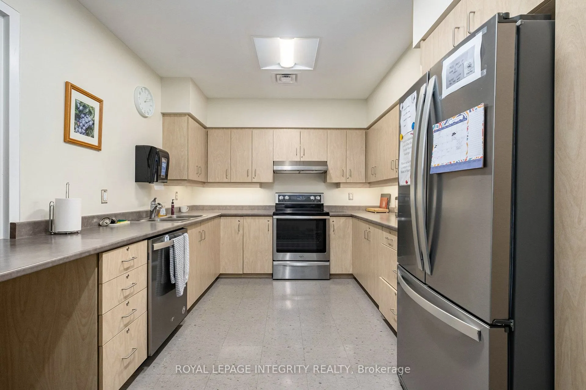 1 Meridian Place, #303