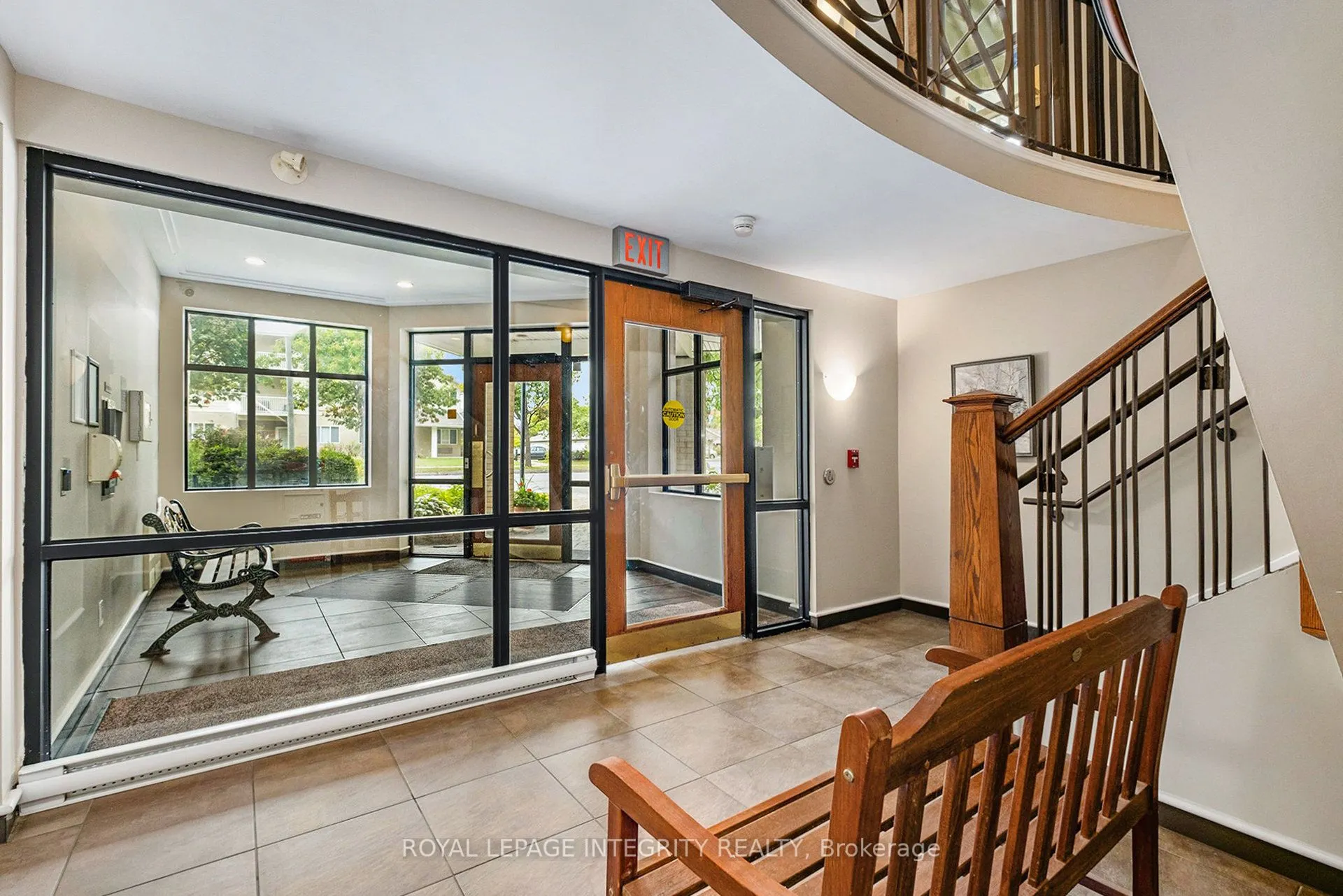 1 Meridian Place, #303