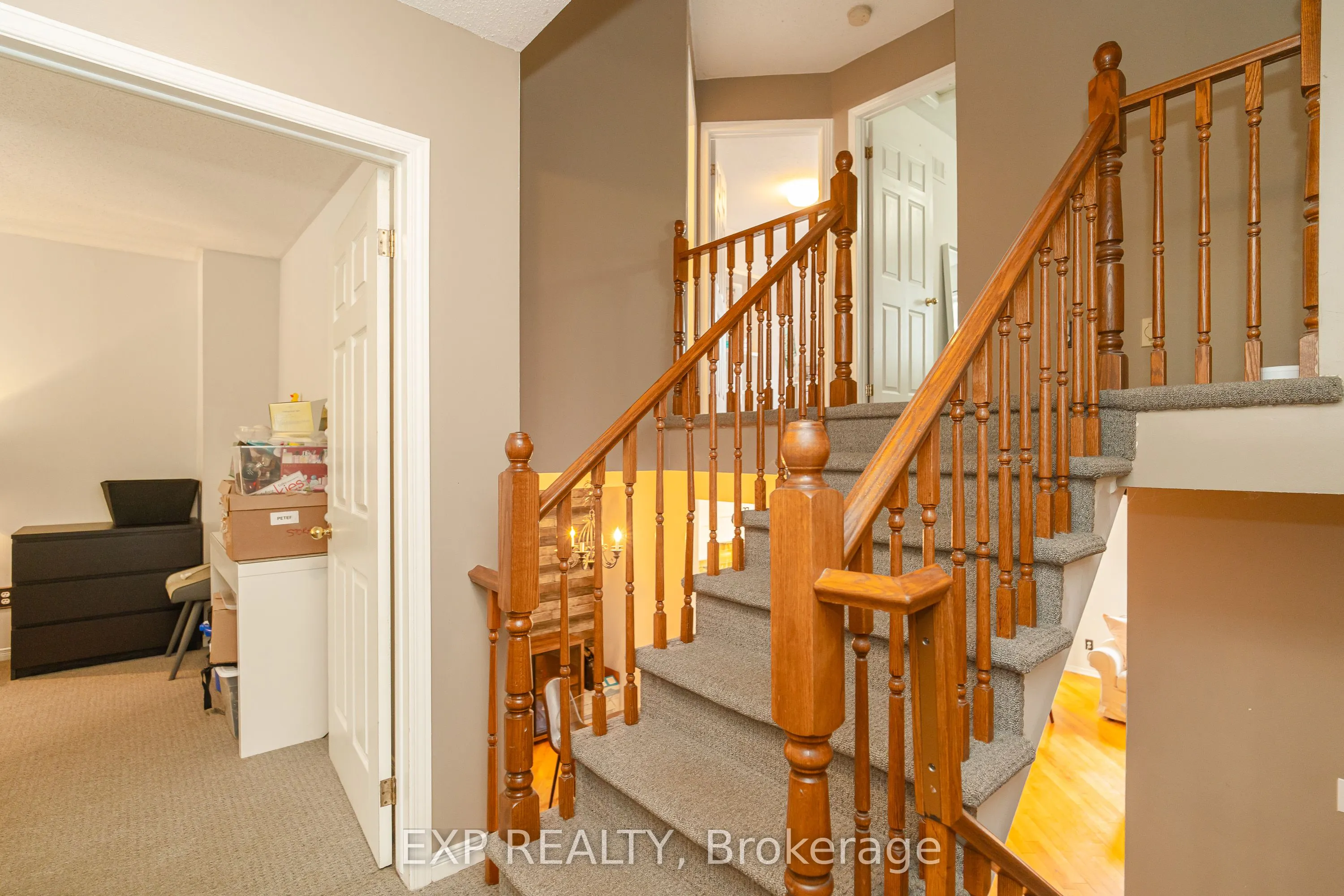 86 Furlong Crescent