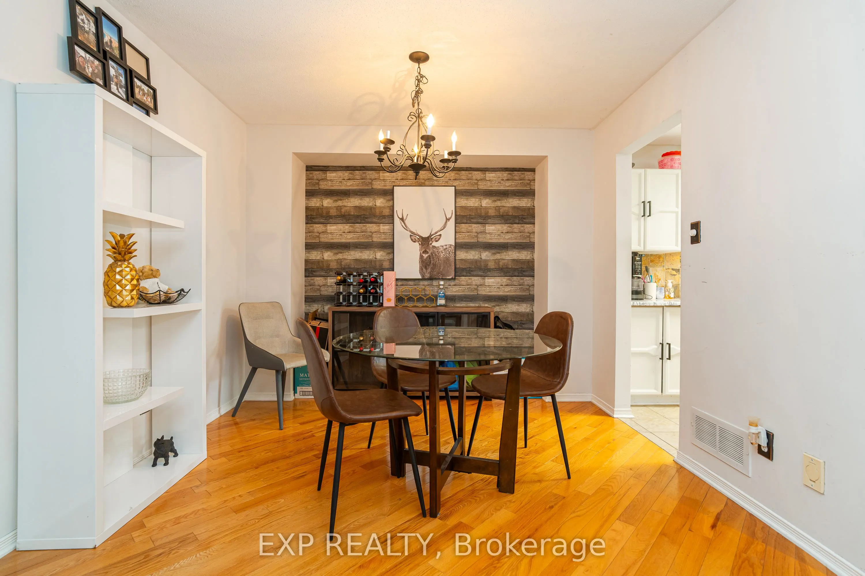 86 Furlong Crescent