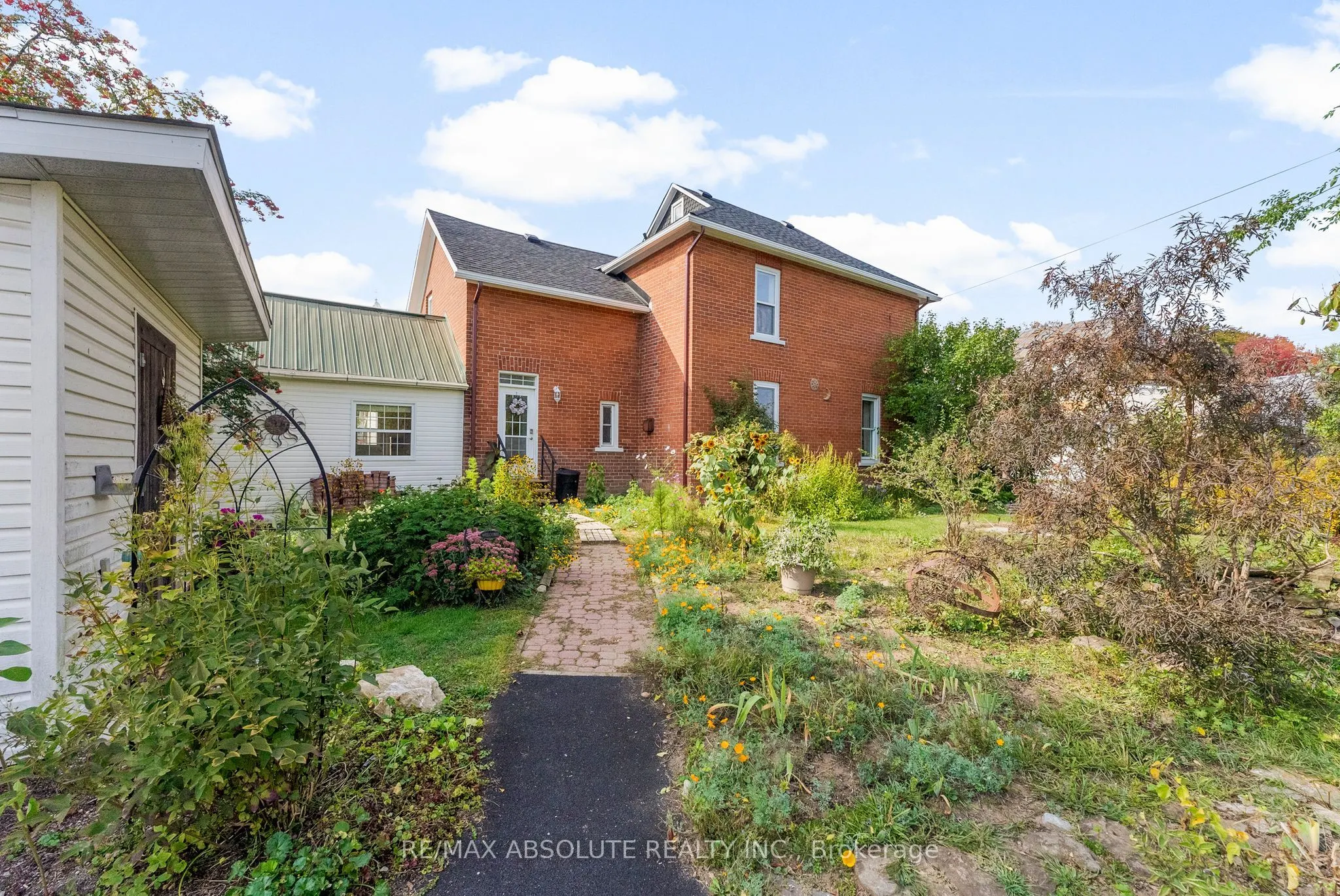 167 MacFarlane Street