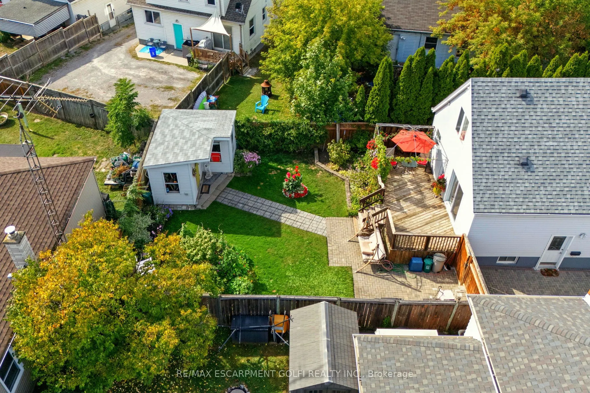 39 CLAYBURN Avenue