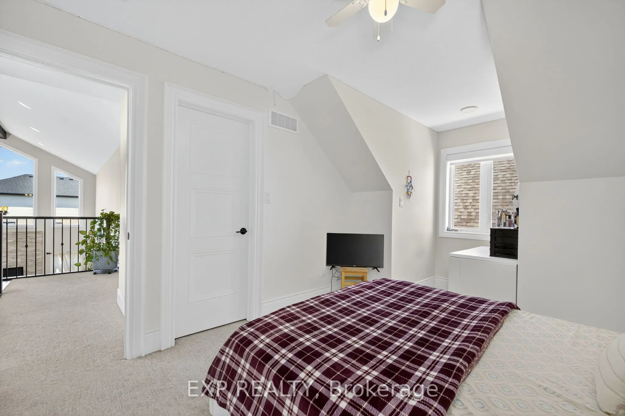 116 Spencer Avenue