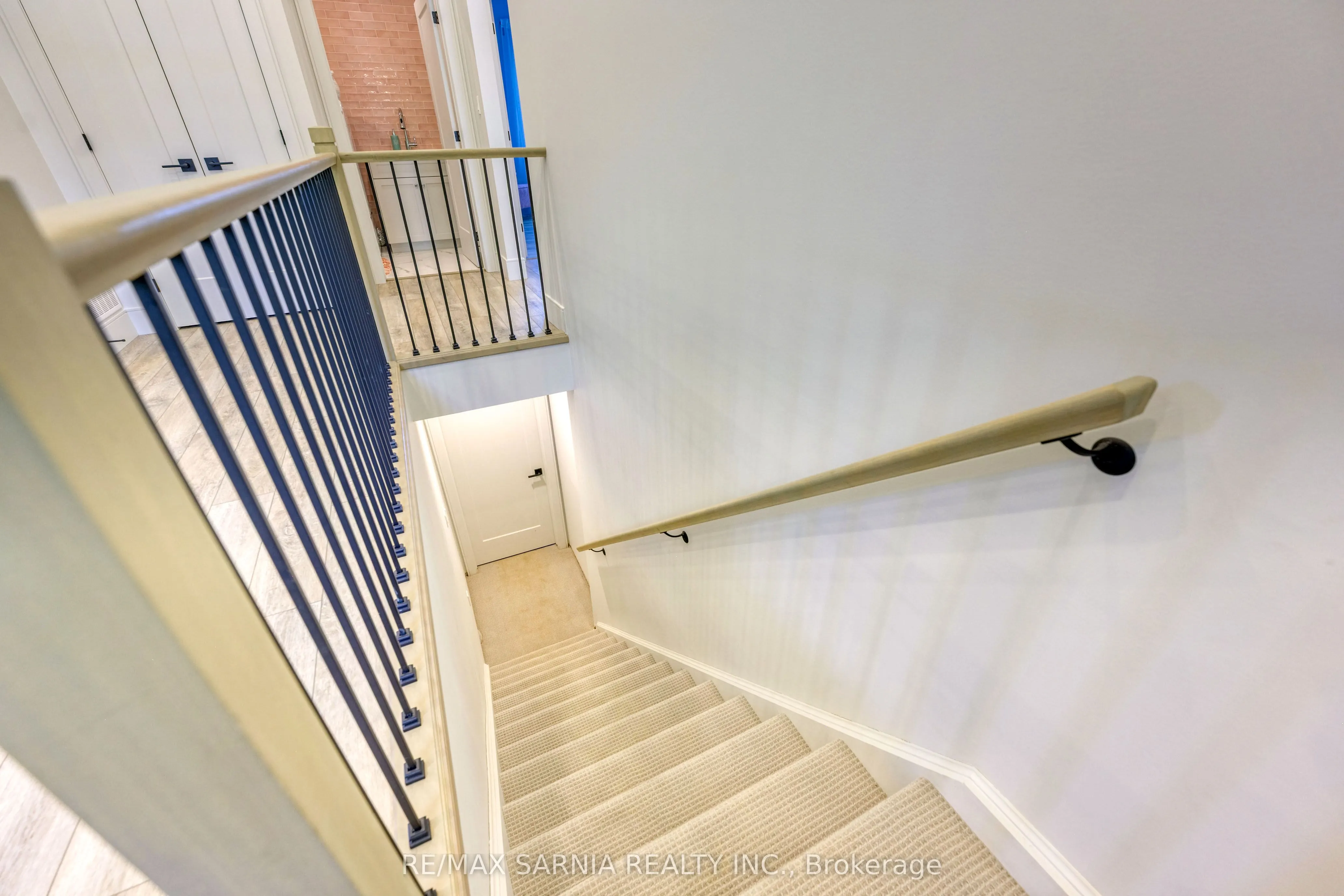 7608 THOMAS Street, #3