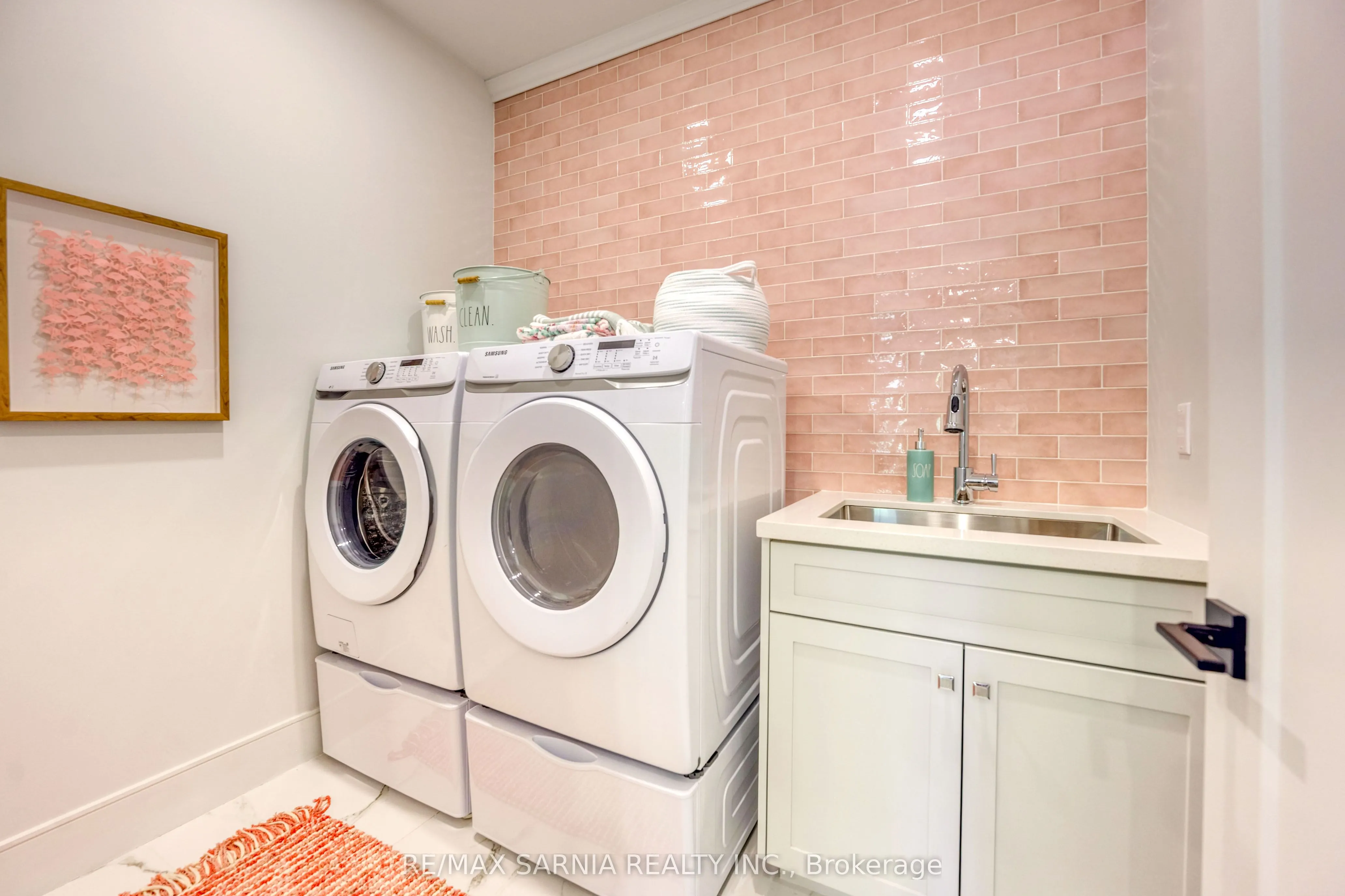 7608 THOMAS Street, #3
