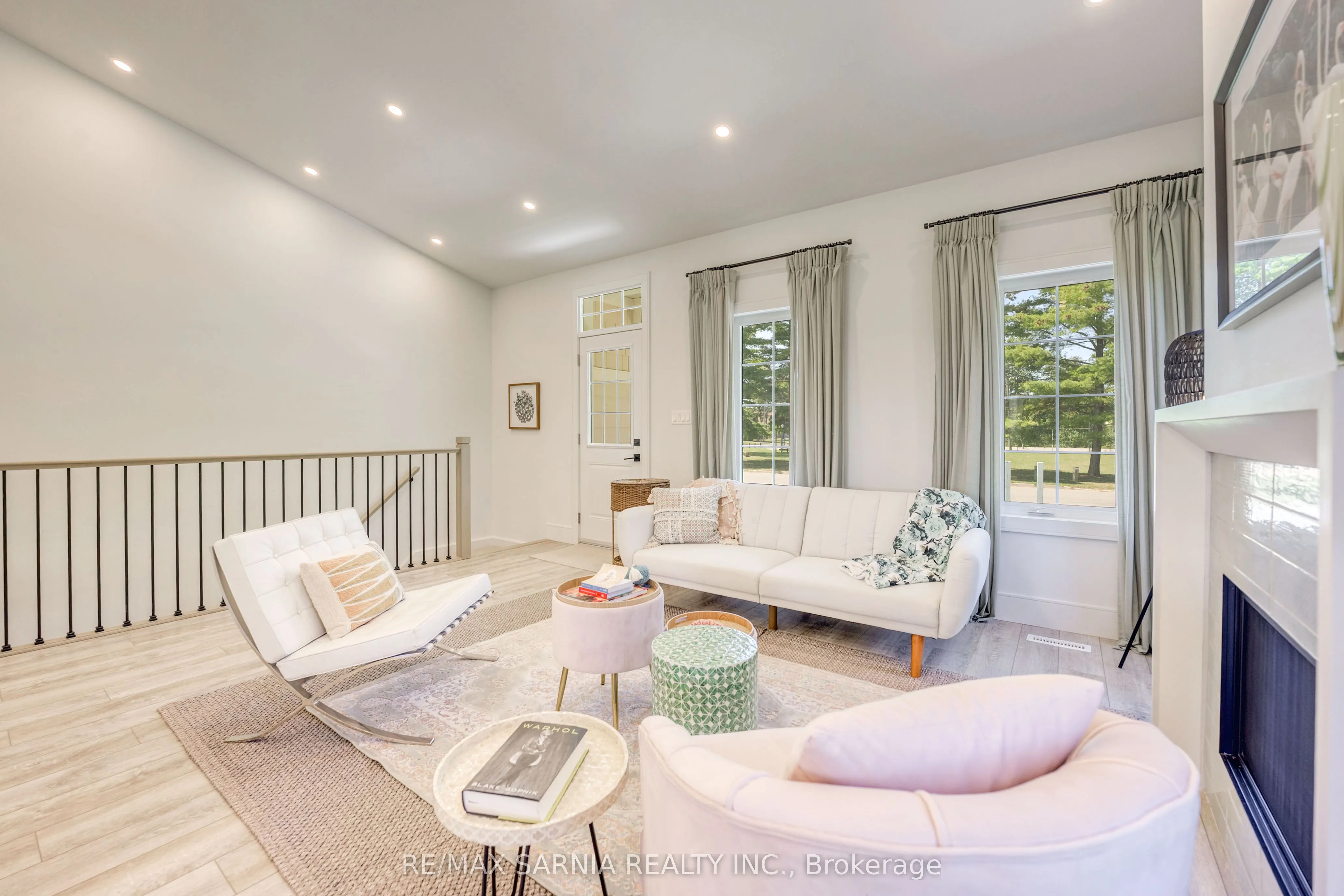 7608 THOMAS Street, #3