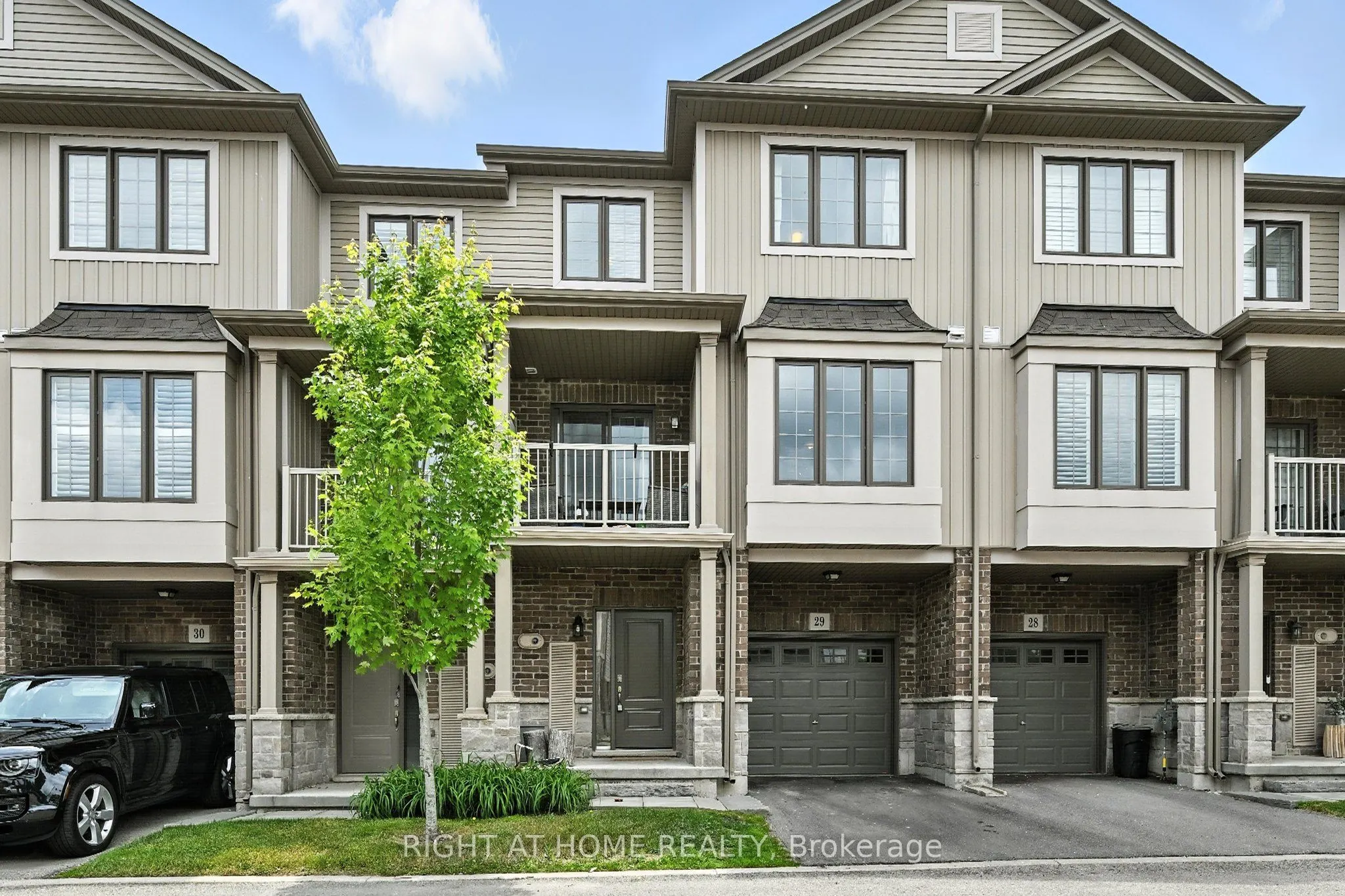 377 Glancaster Road, #29