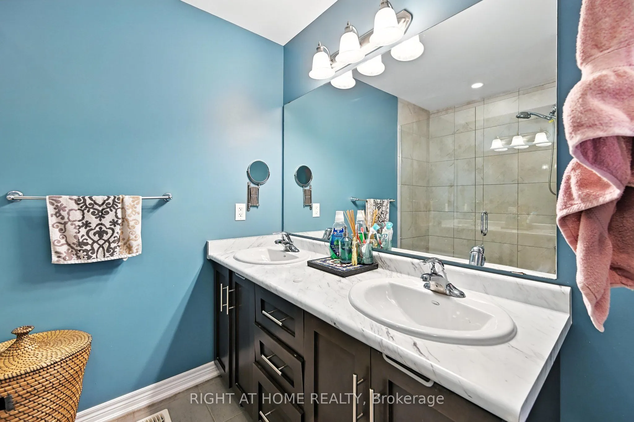 377 Glancaster Road, #29