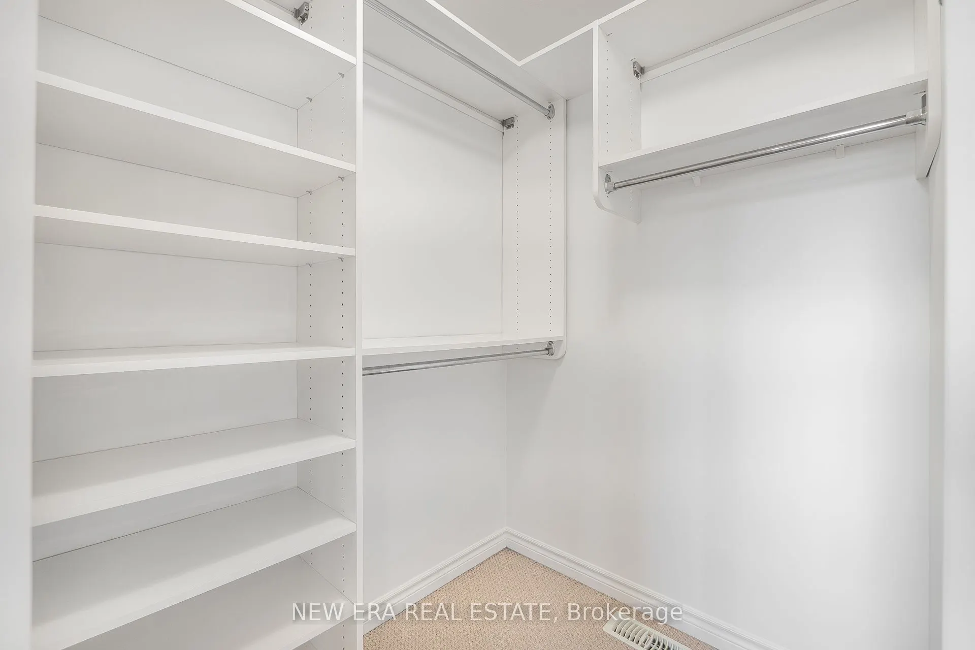 34 Arlington Crescent, #24