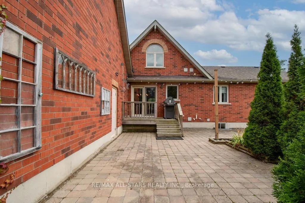 7 Christie Road