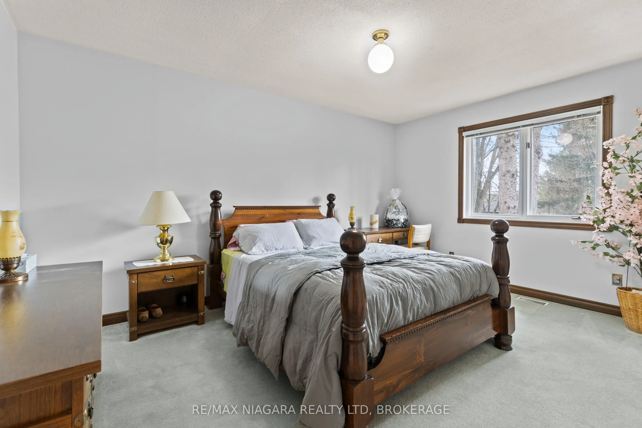 683 Canboro Road