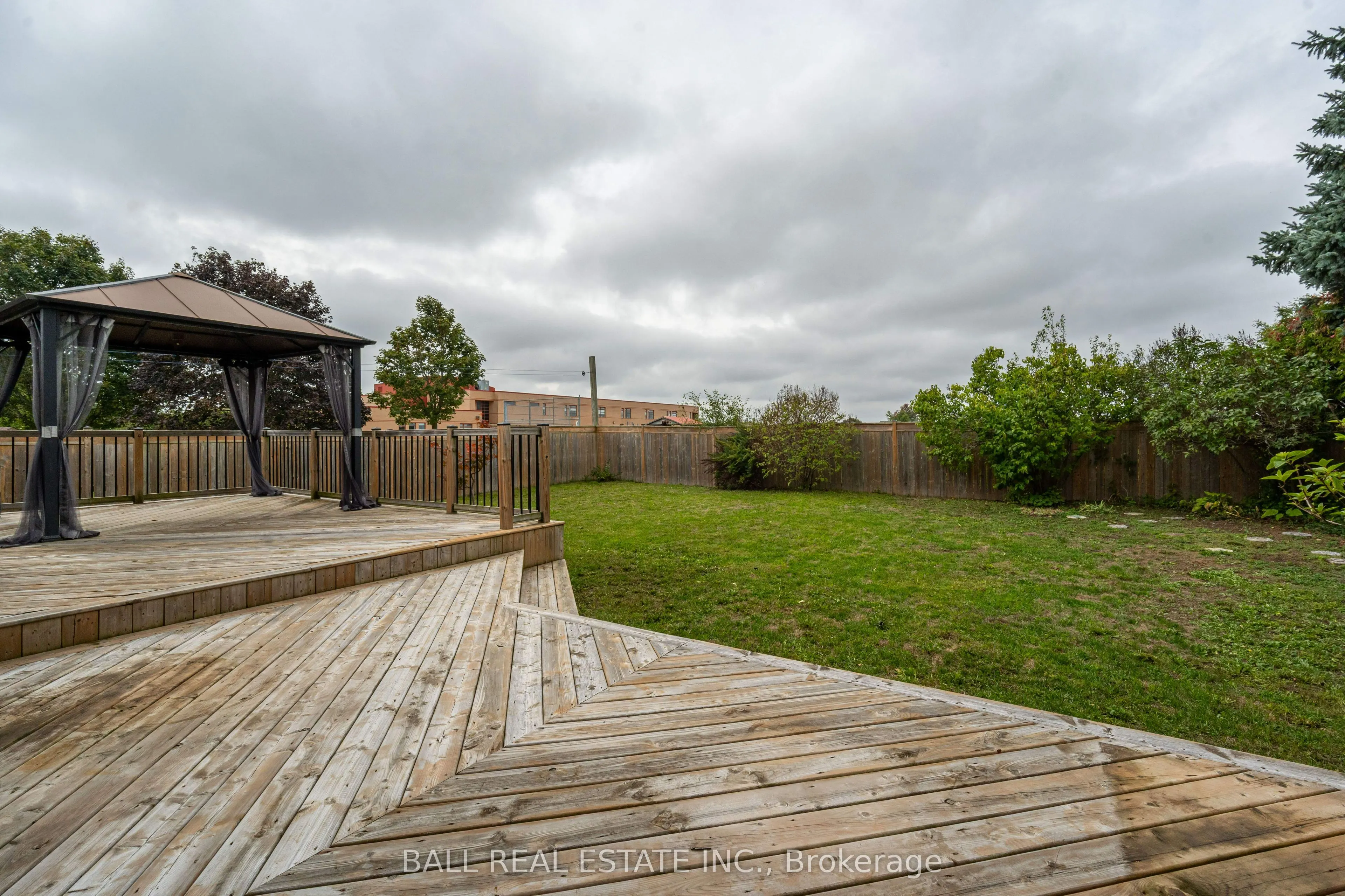 40 Madill Crescent
