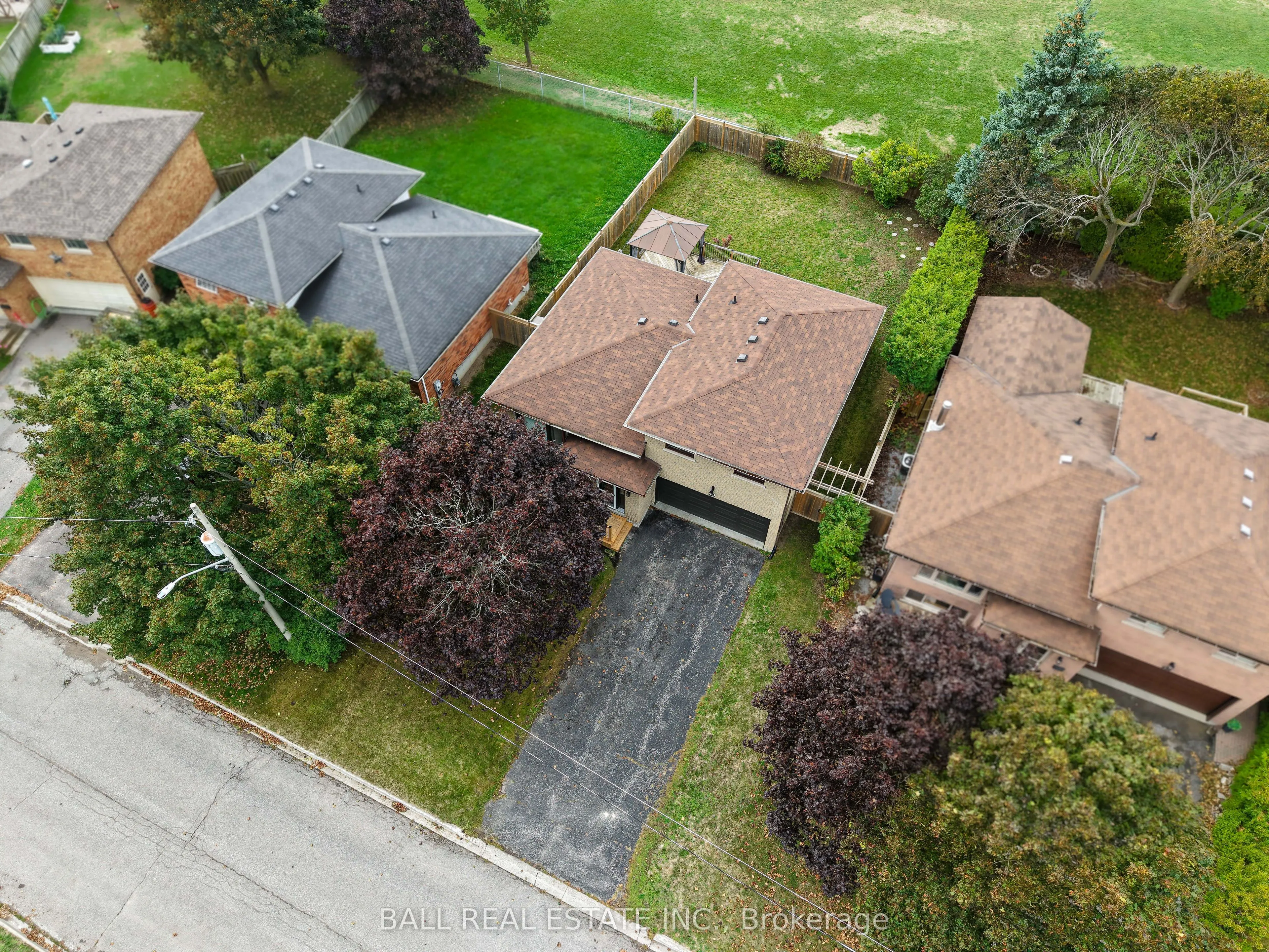 40 Madill Crescent