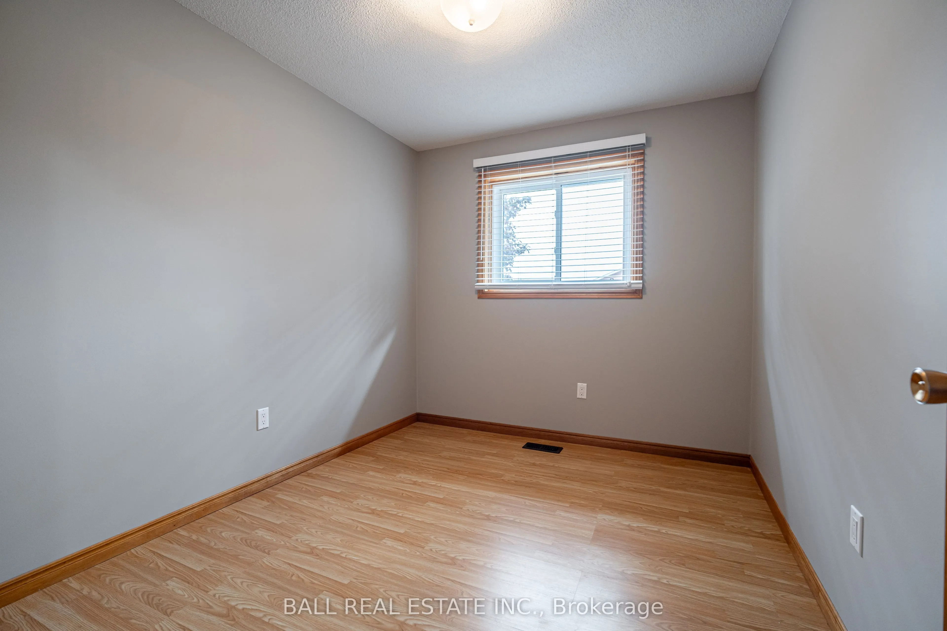 40 Madill Crescent