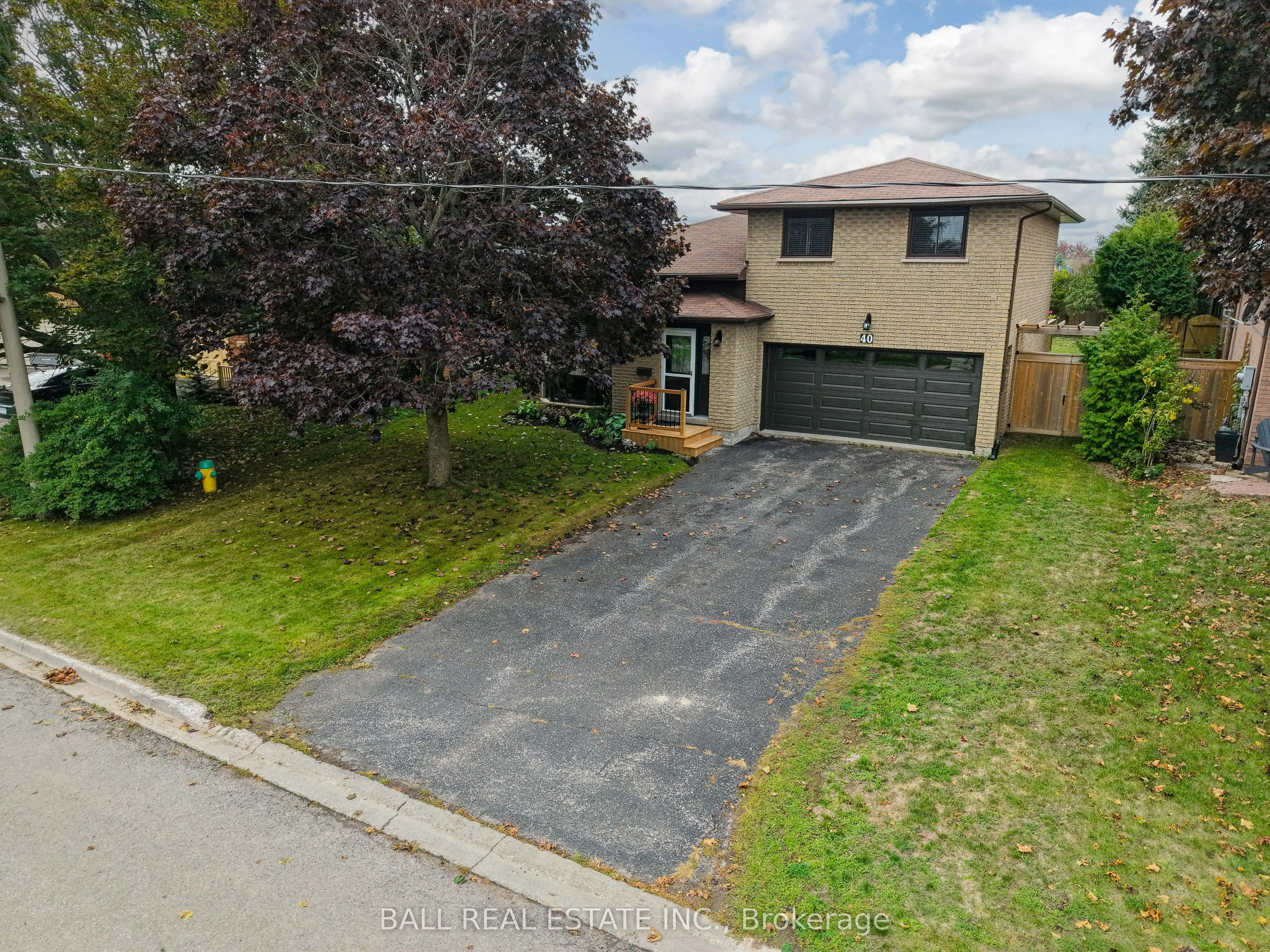 40 Madill Crescent