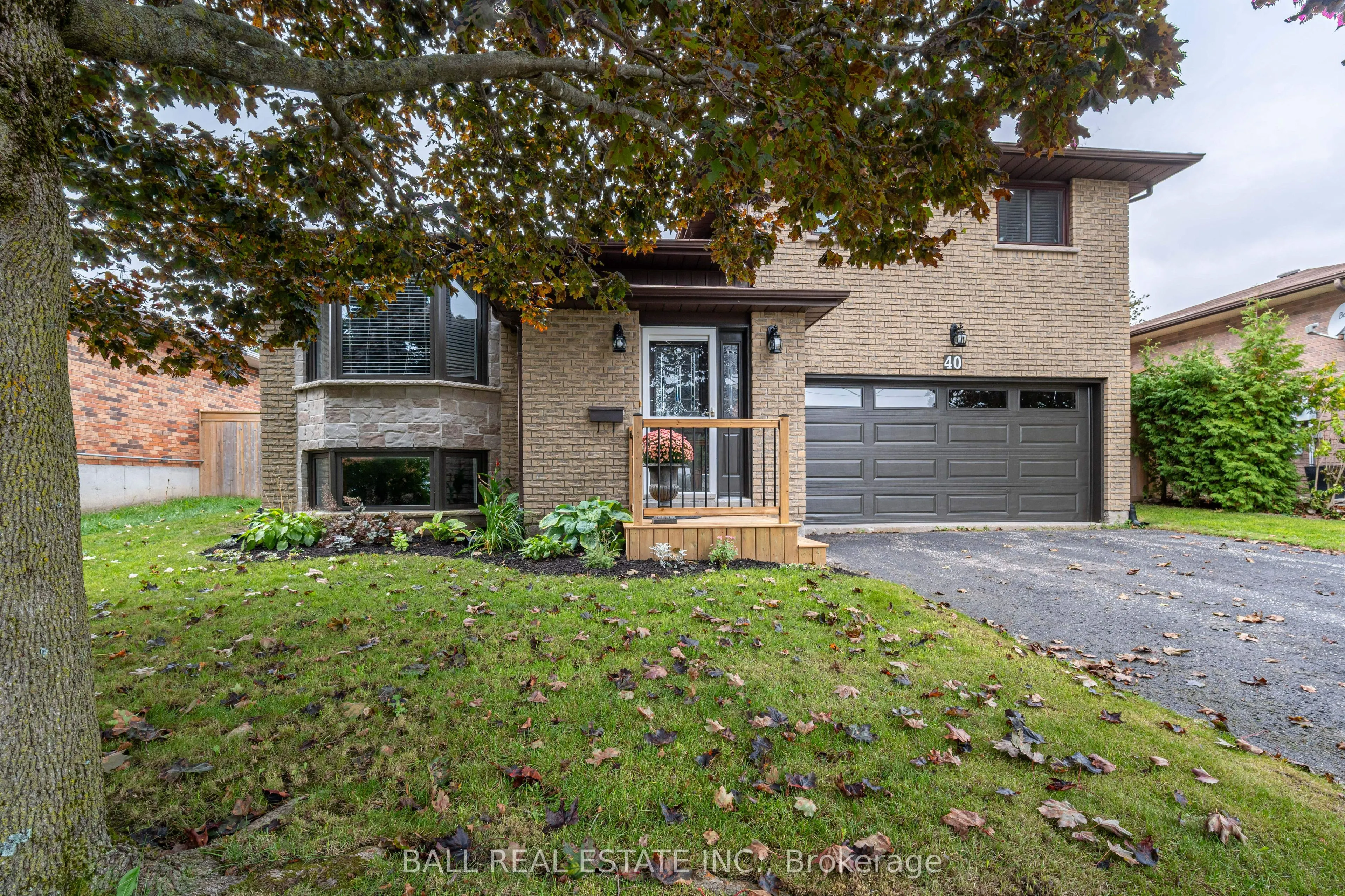 40 Madill Crescent