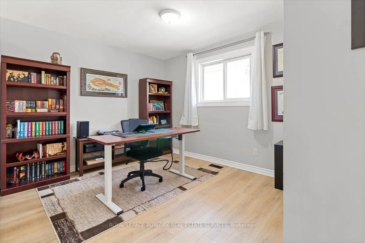 161 Hoover Crescent, #MAIN