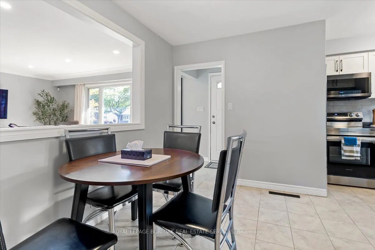 161 Hoover Crescent, #MAIN