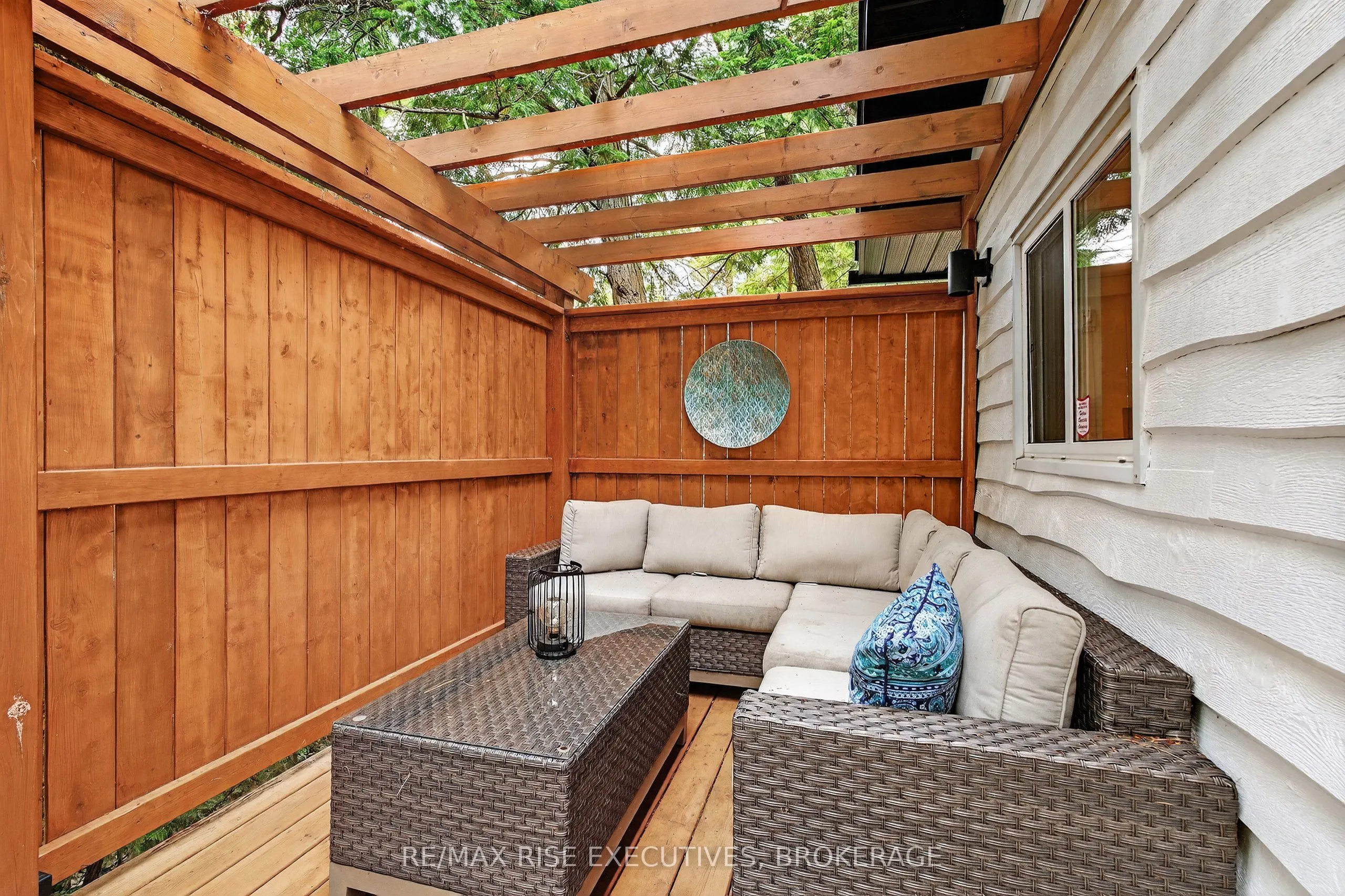 973 Foster Bay Lane