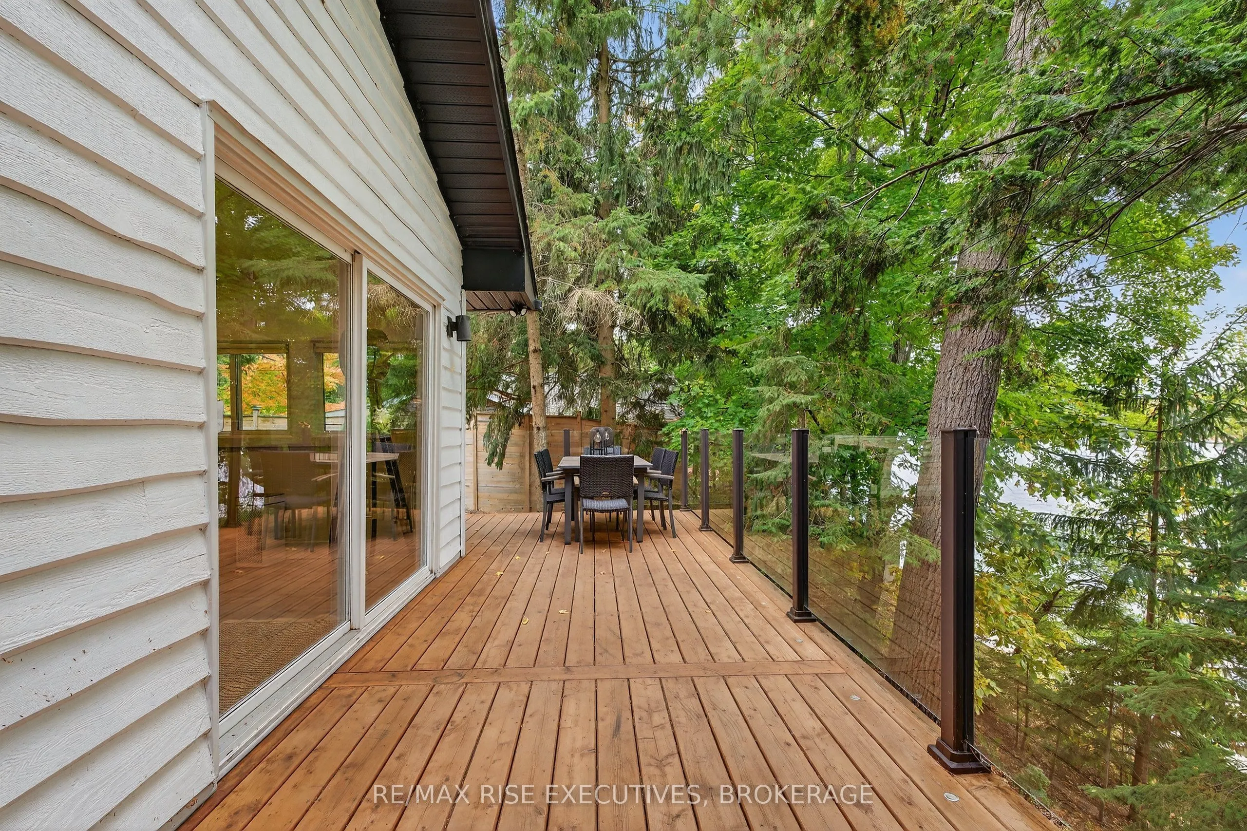 973 Foster Bay Lane