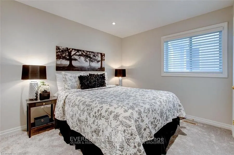 1 MELROSE Court