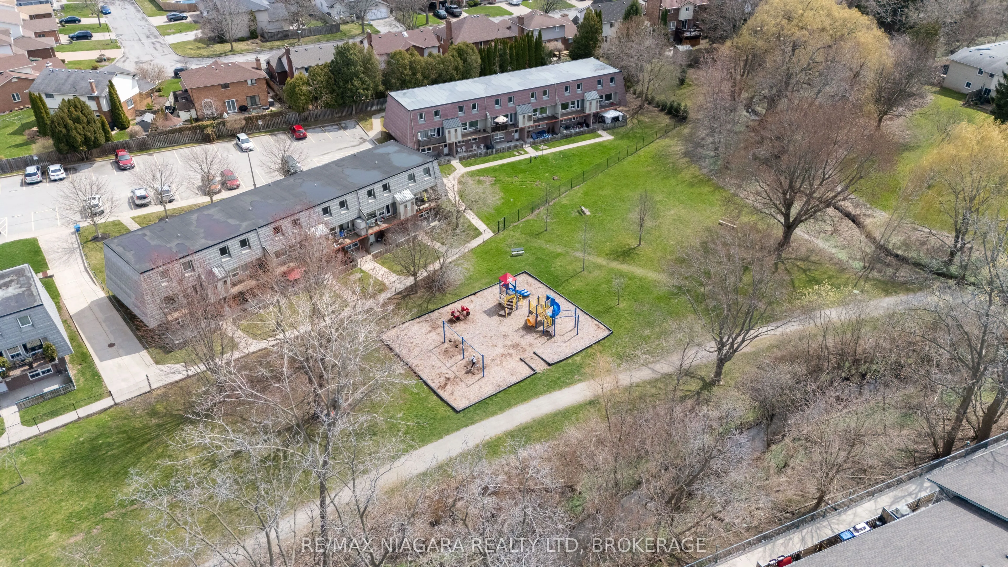 244 Lakeshore Road, #301