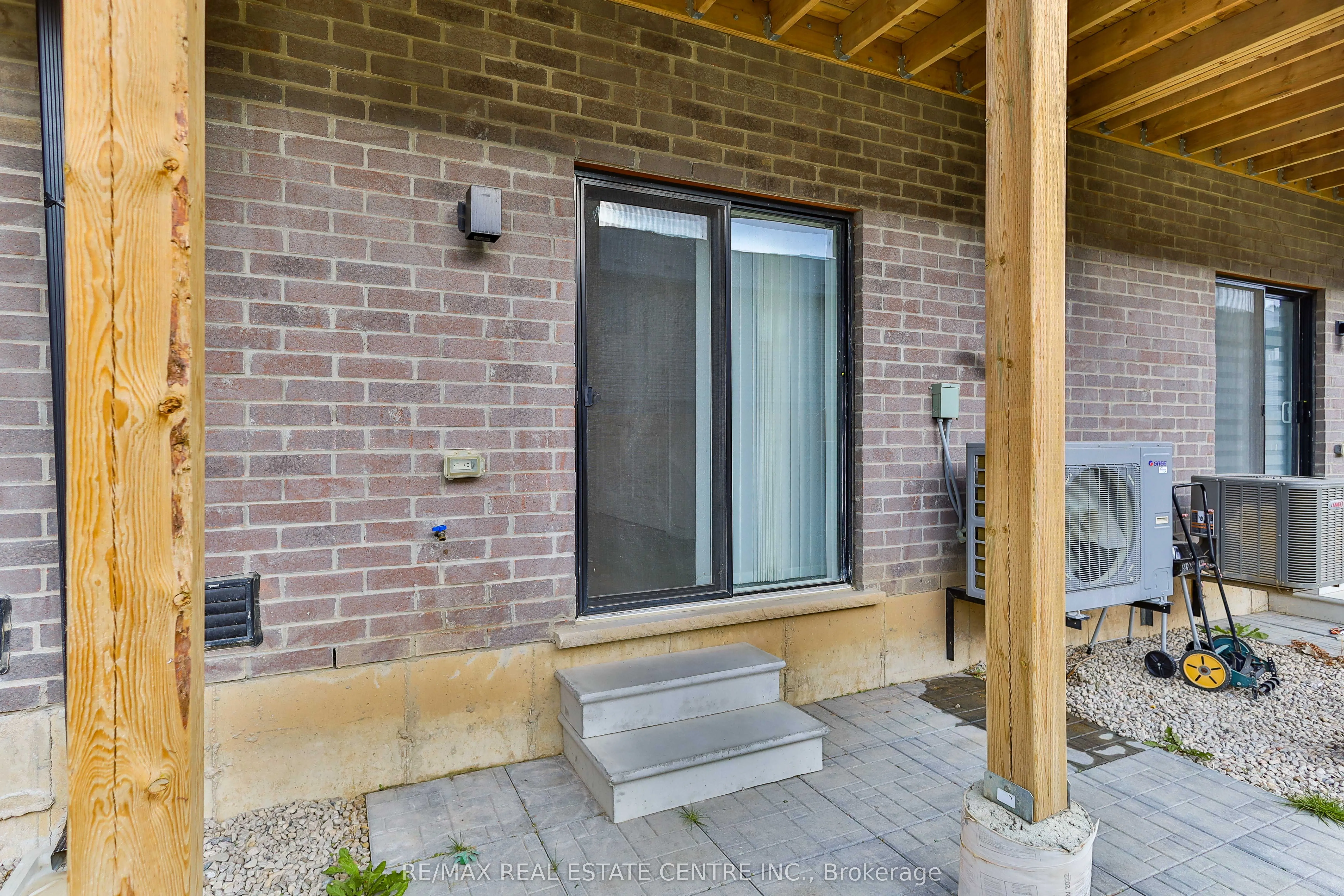 461 Blackburn Drive, #35