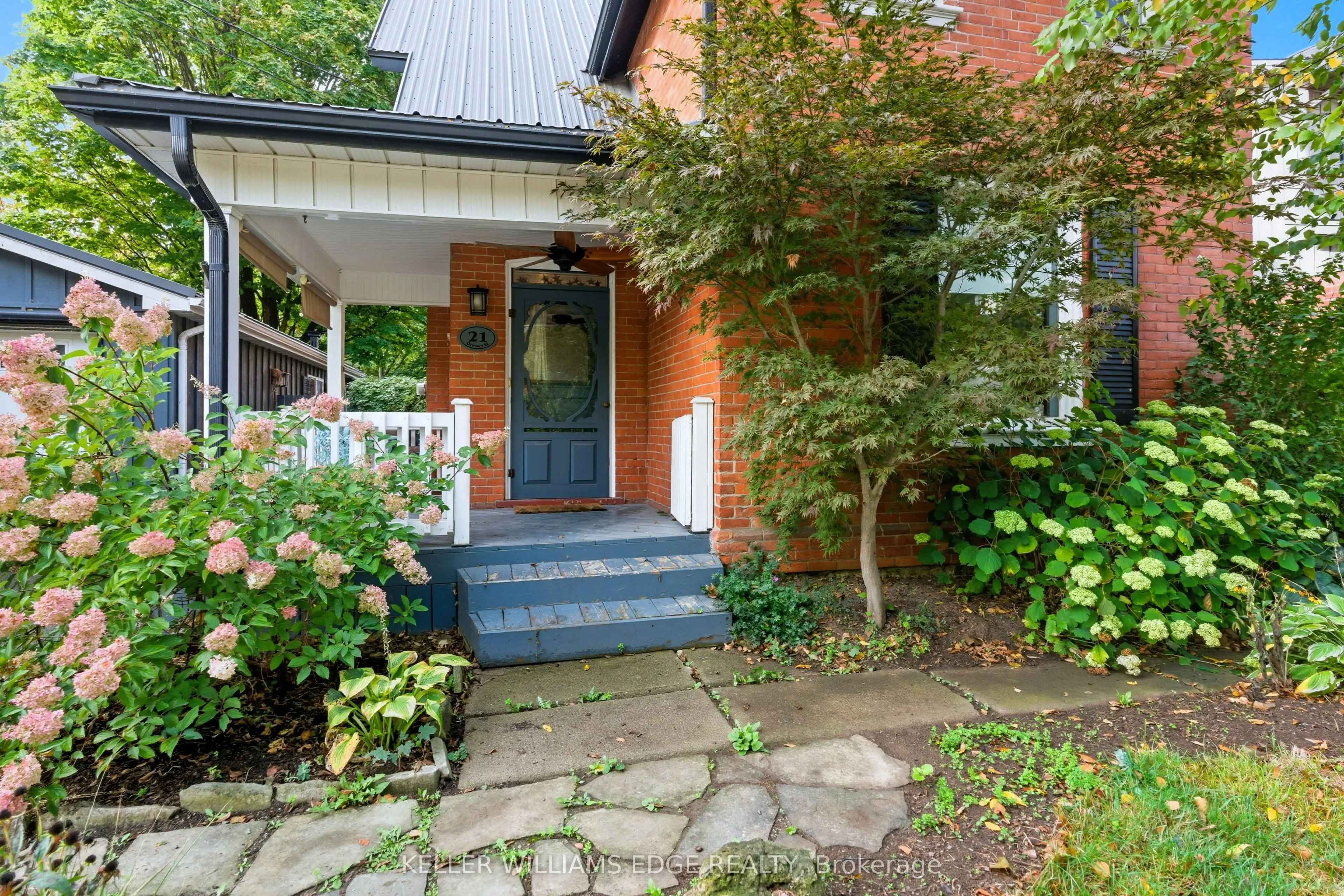 21 Orkney Street W
