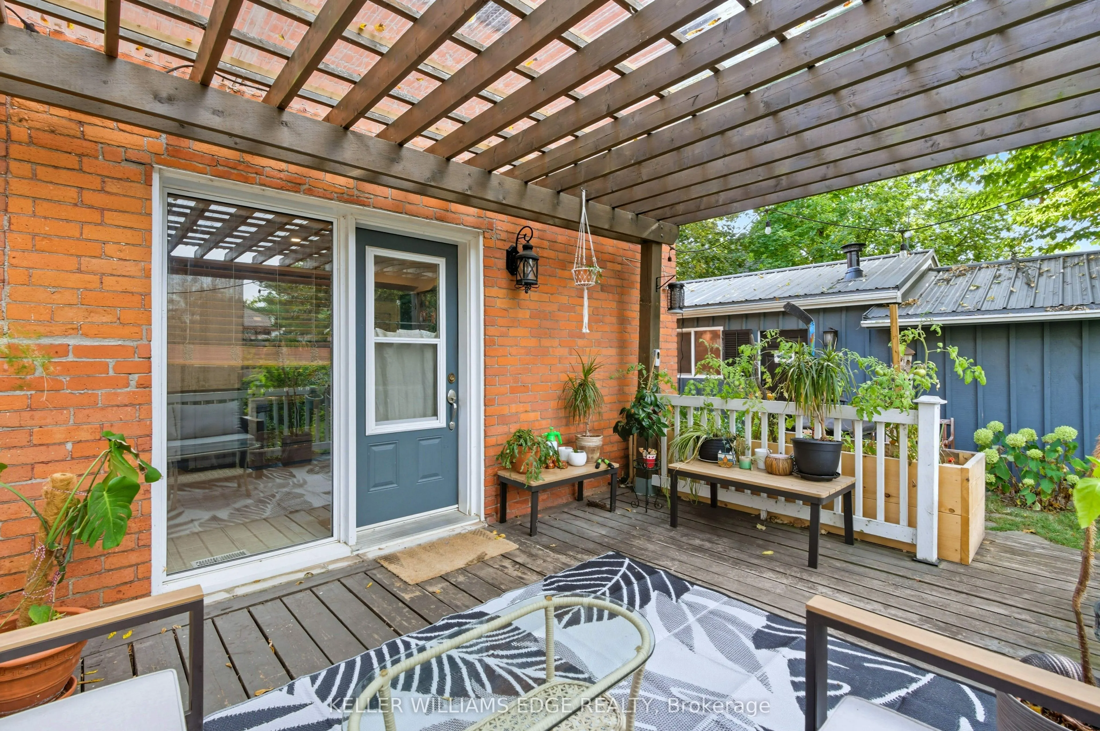 21 Orkney Street W