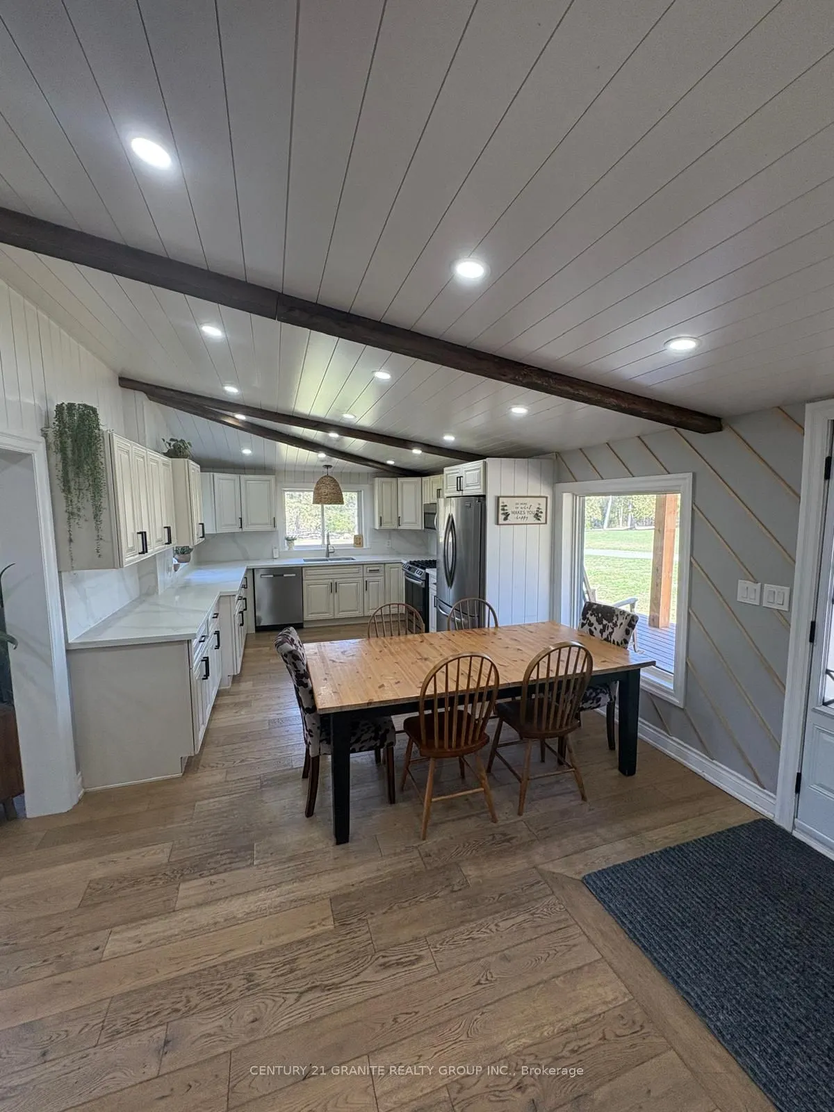1221 Bay Lake Road