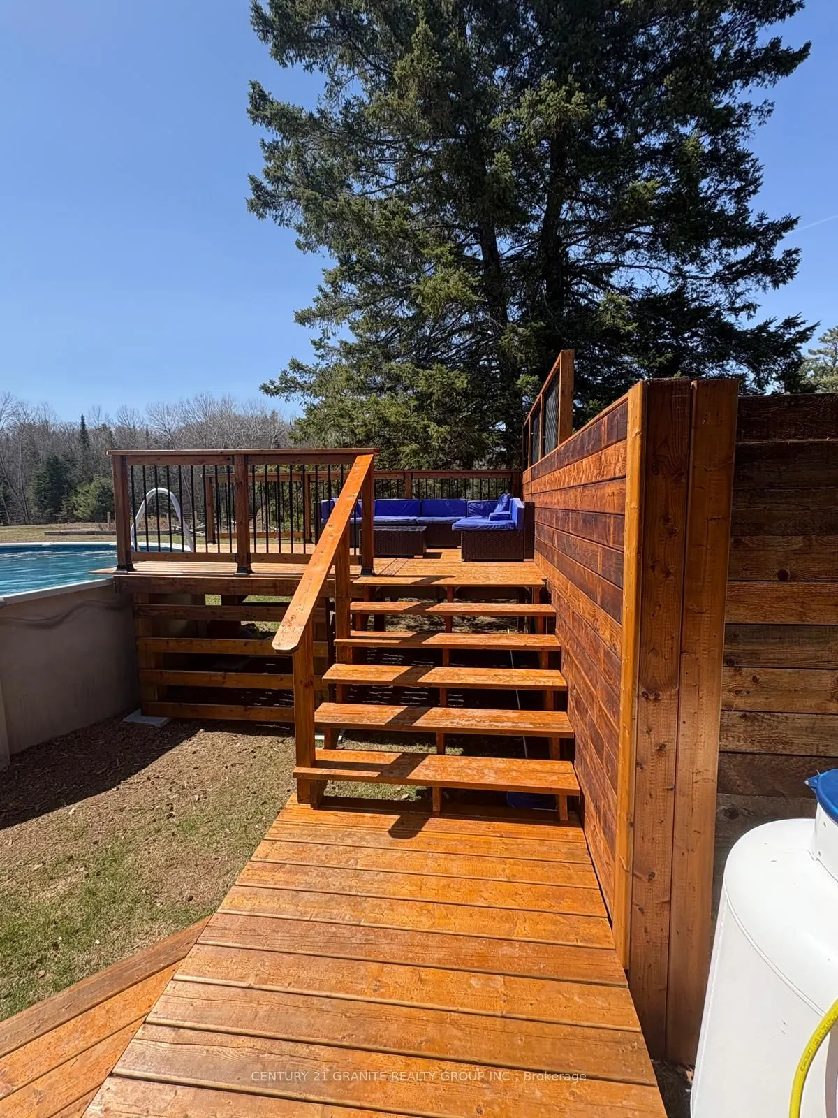 1221 Bay Lake Road
