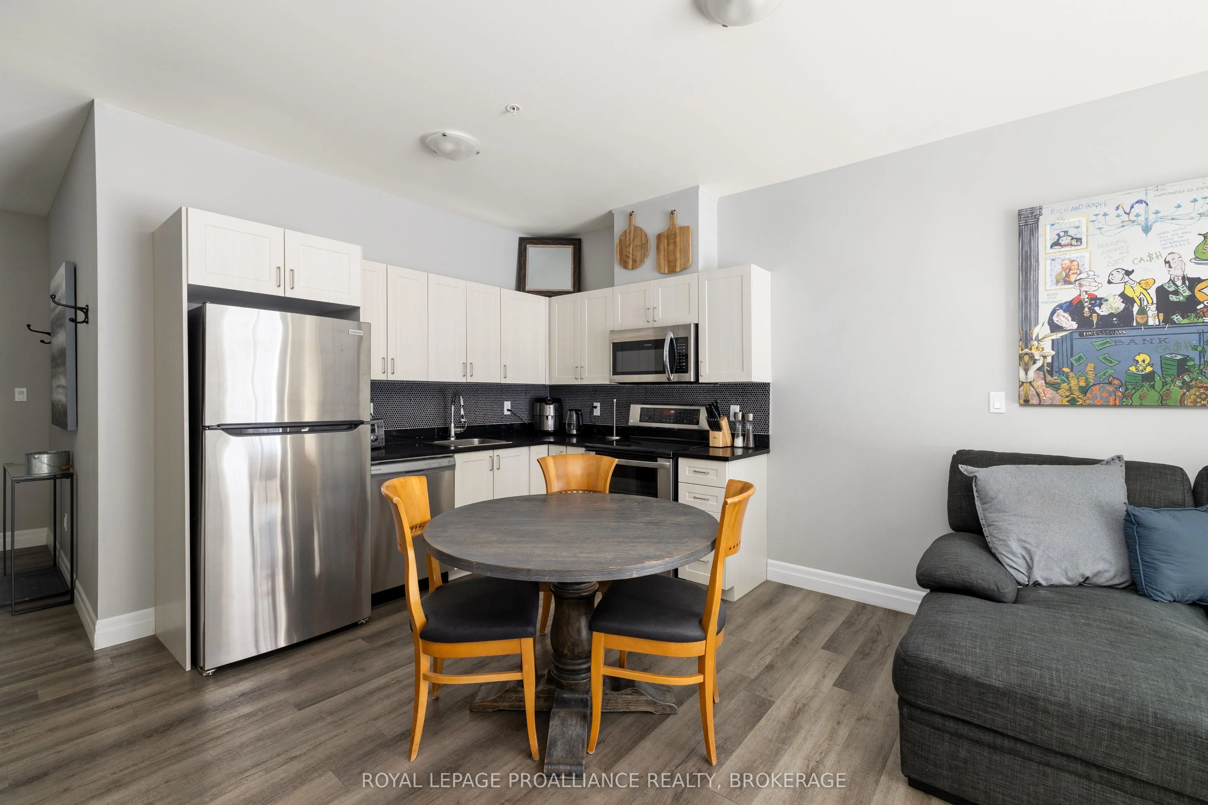 501 Frontenac Street, #113