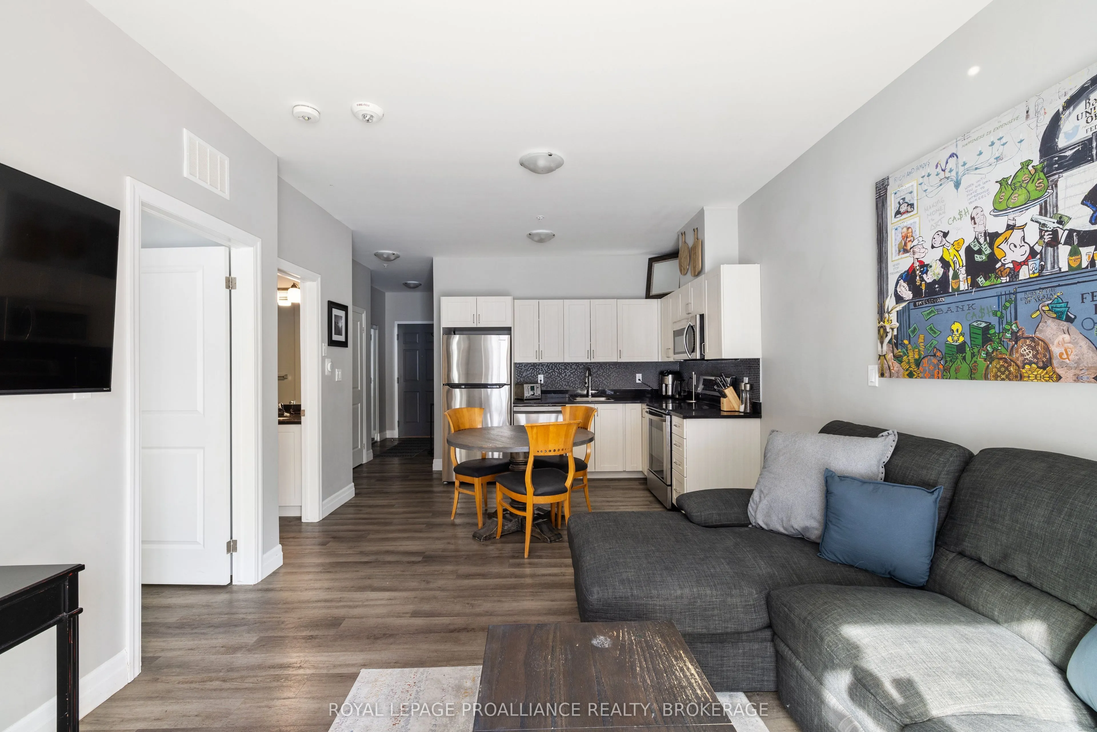 501 Frontenac Street, #113