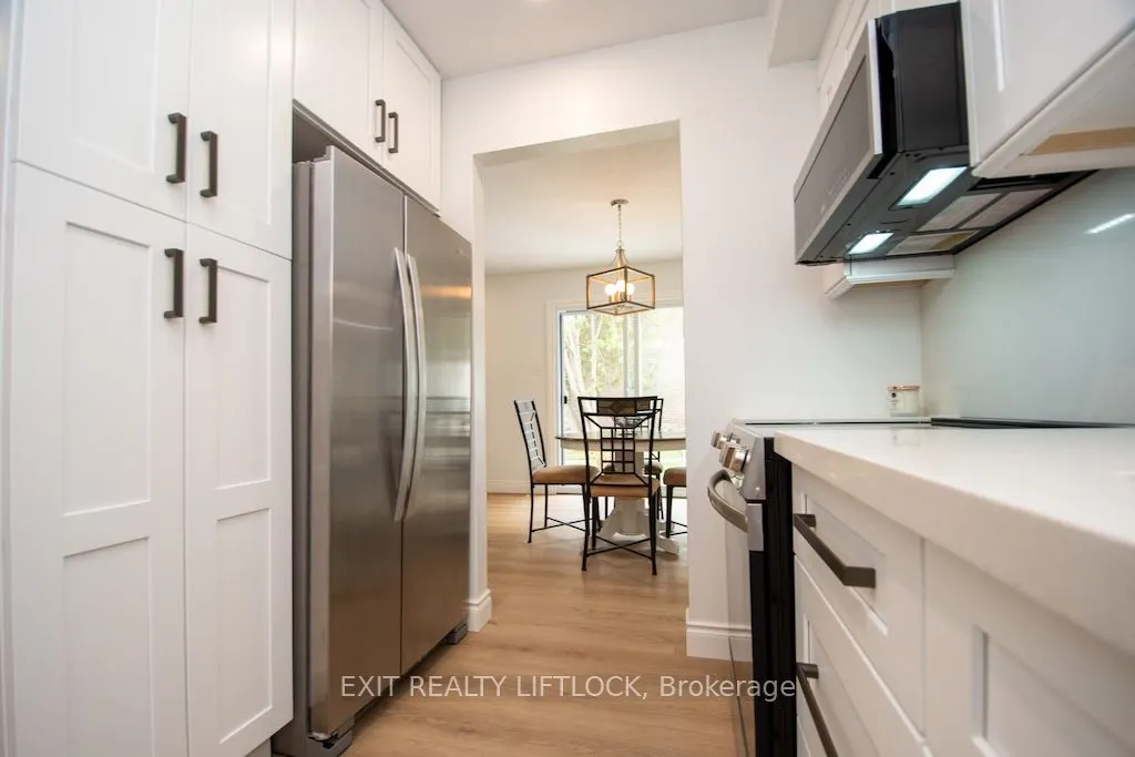 740 Chamberlain Street, #12