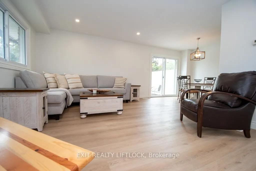 740 Chamberlain Street, #12